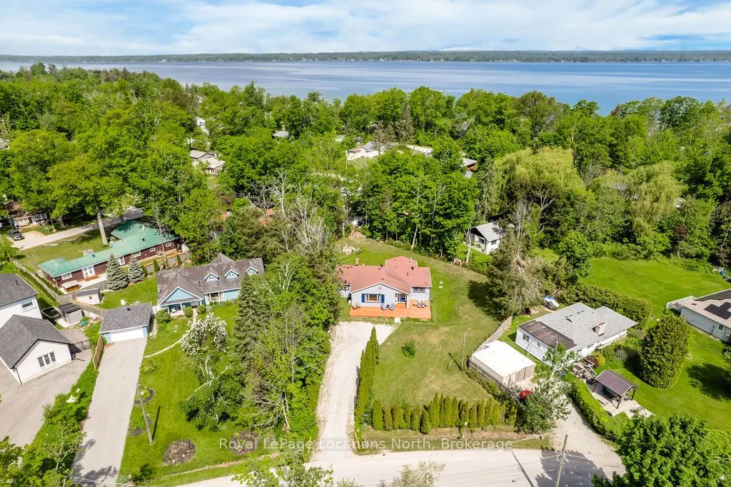 3934 Lakeview Road