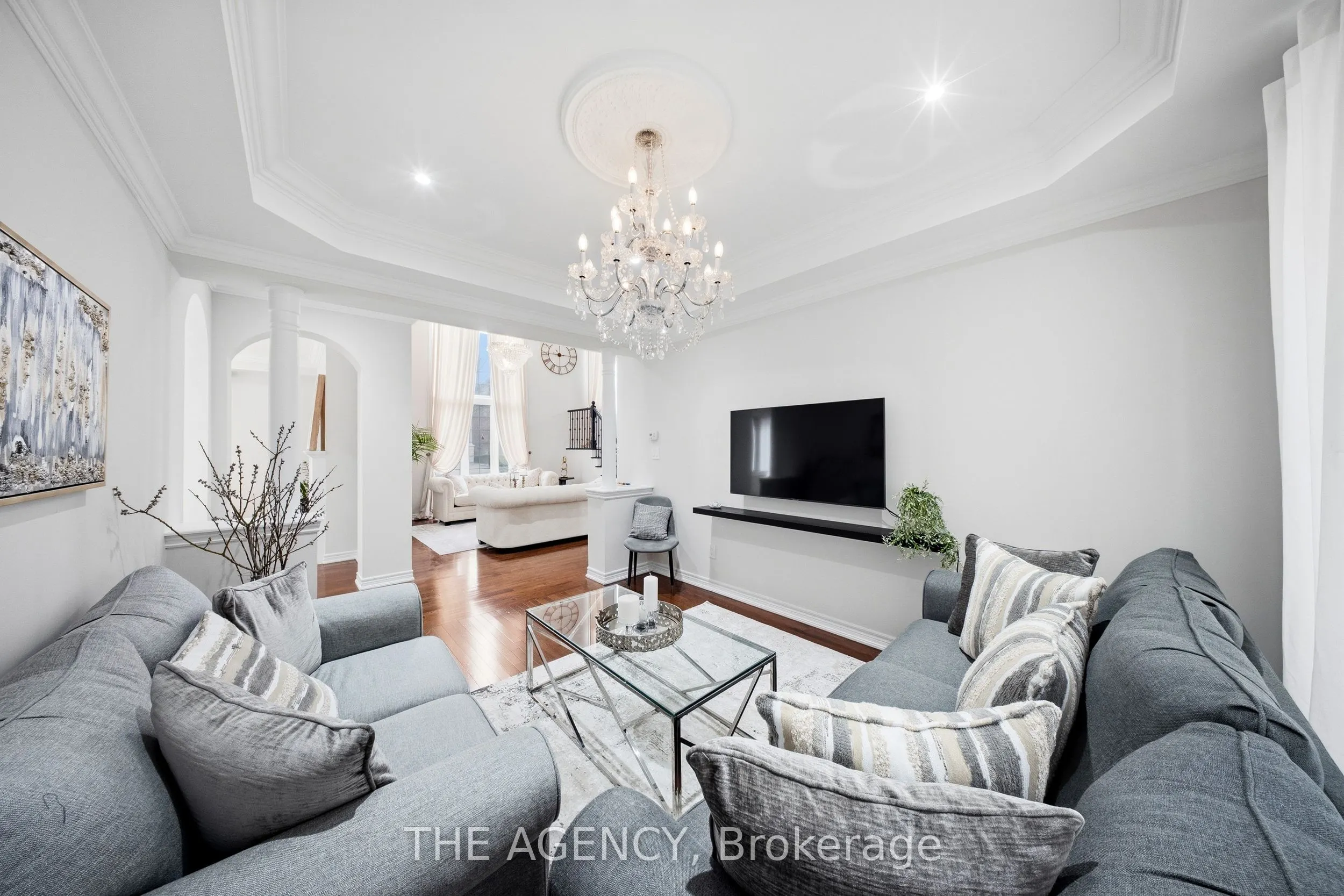36 Zoran Lane