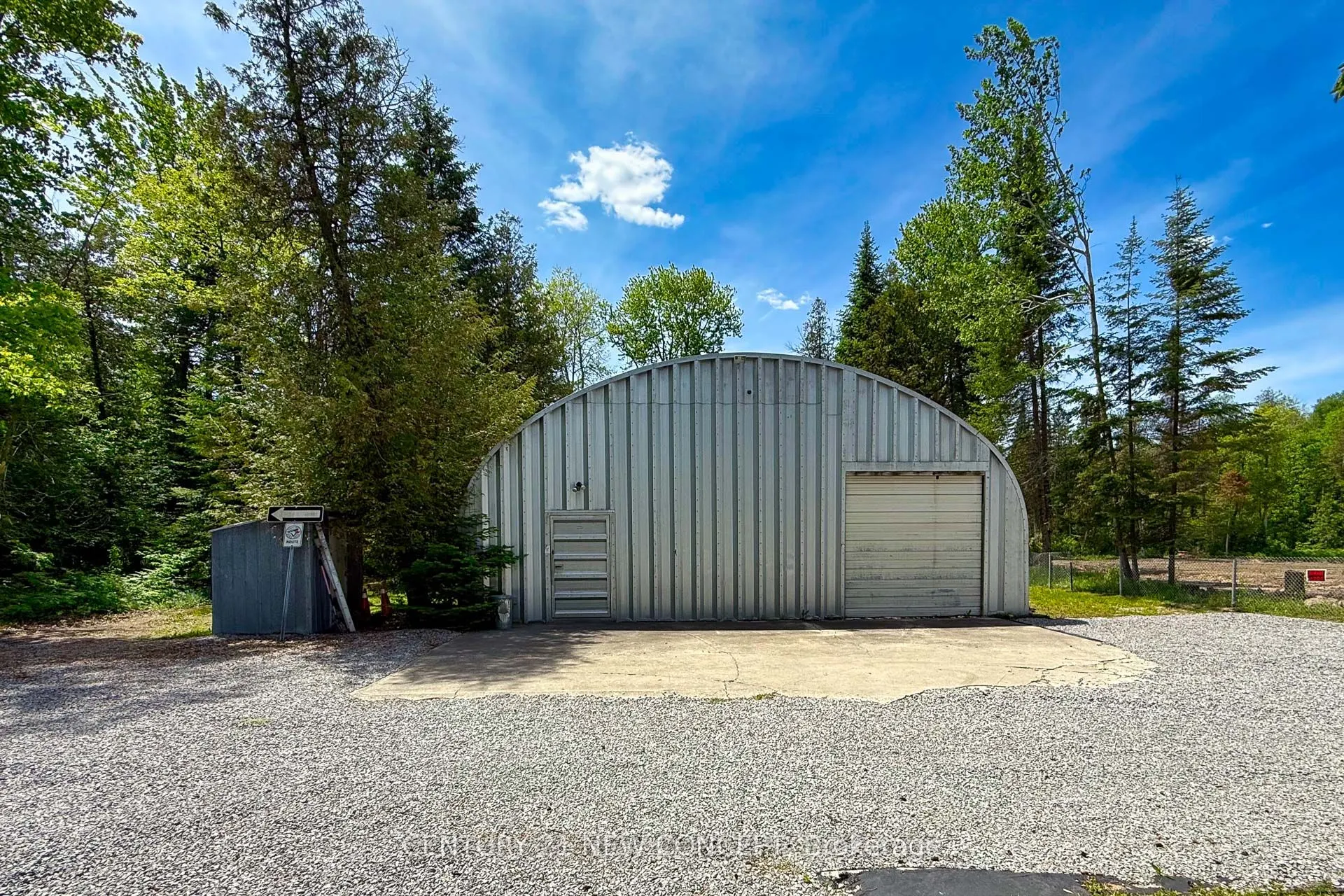 20430 Bathurst Street