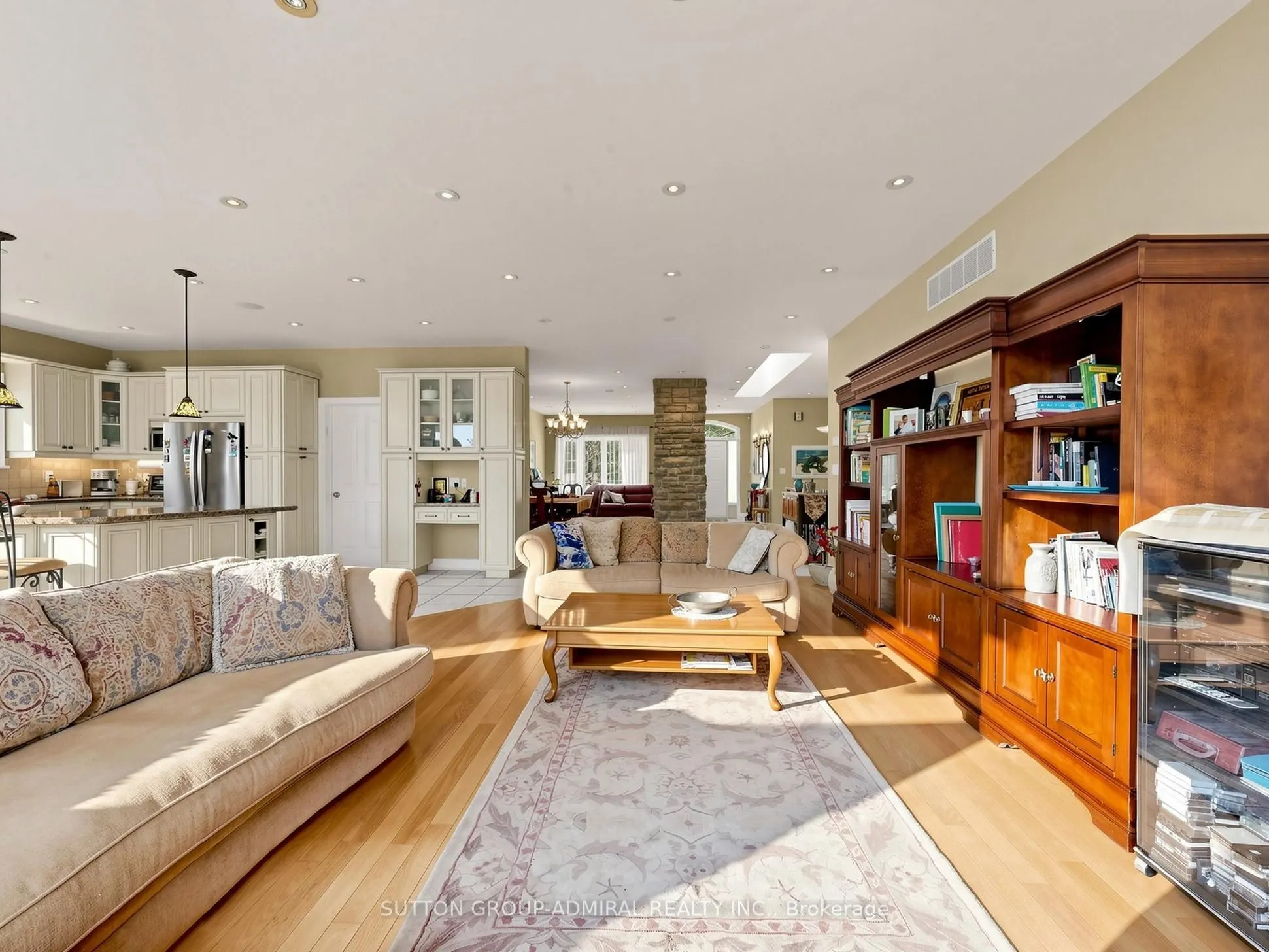 3 Raymond Drive