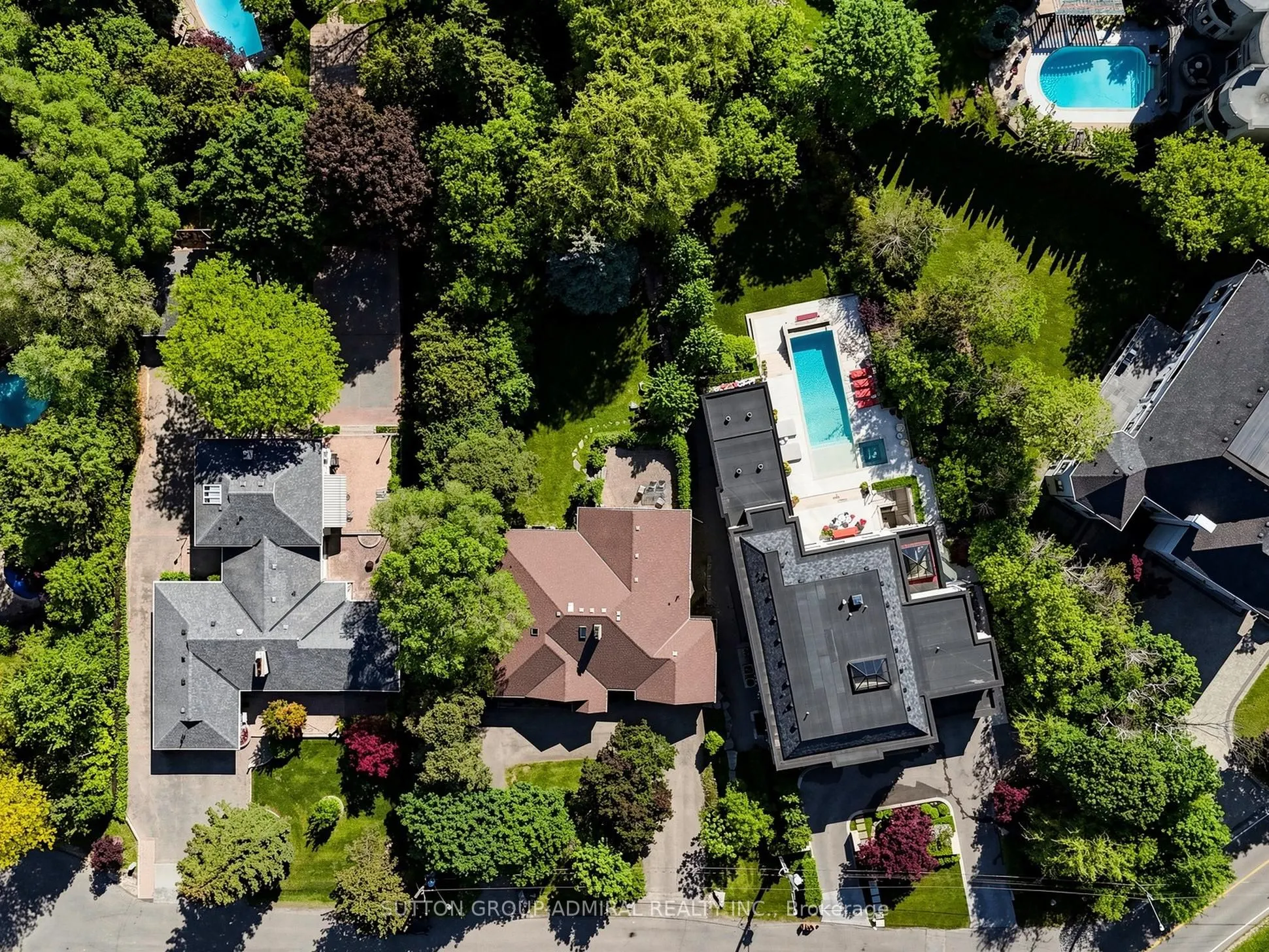 3 Raymond Drive