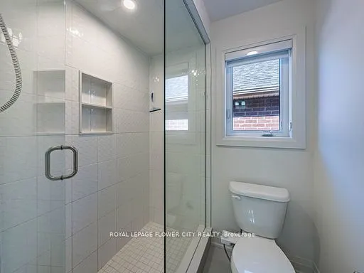 26 Hummingbird Grove