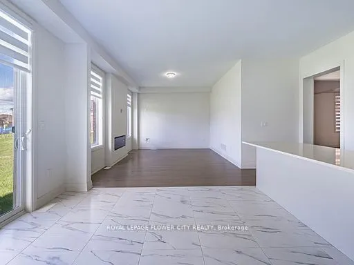 26 Hummingbird Grove