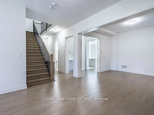 26 Hummingbird Grove
