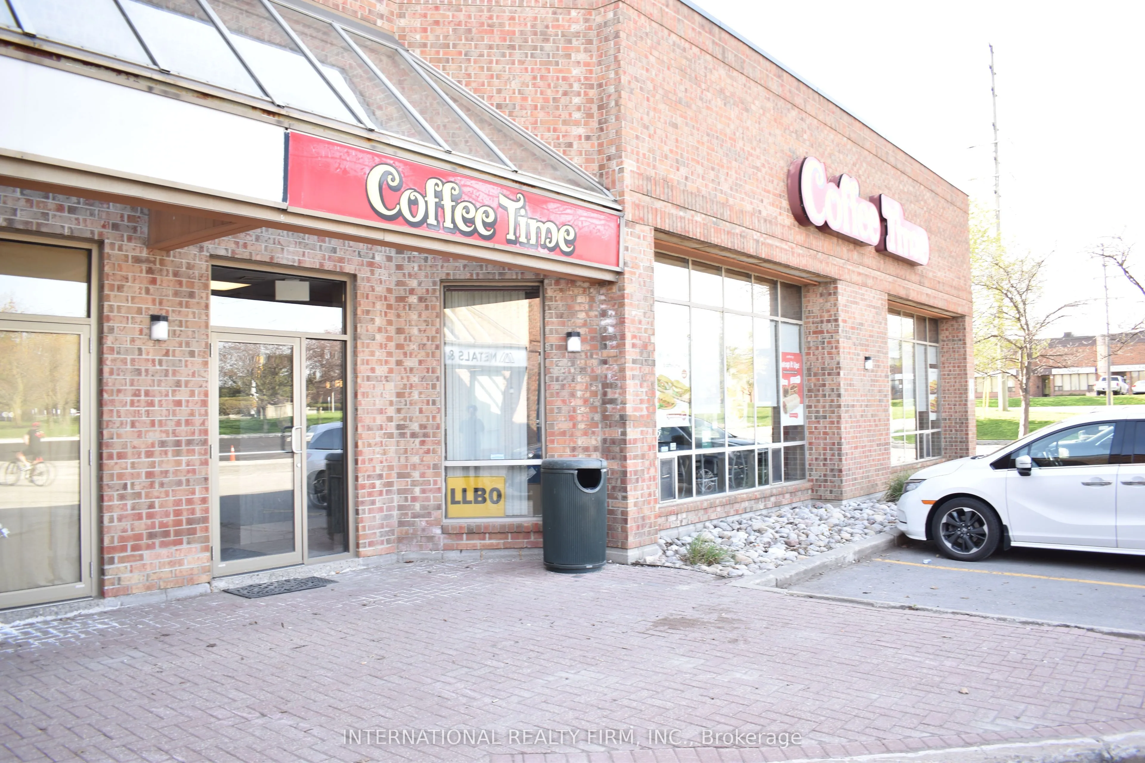 15 Connie Crescent #6