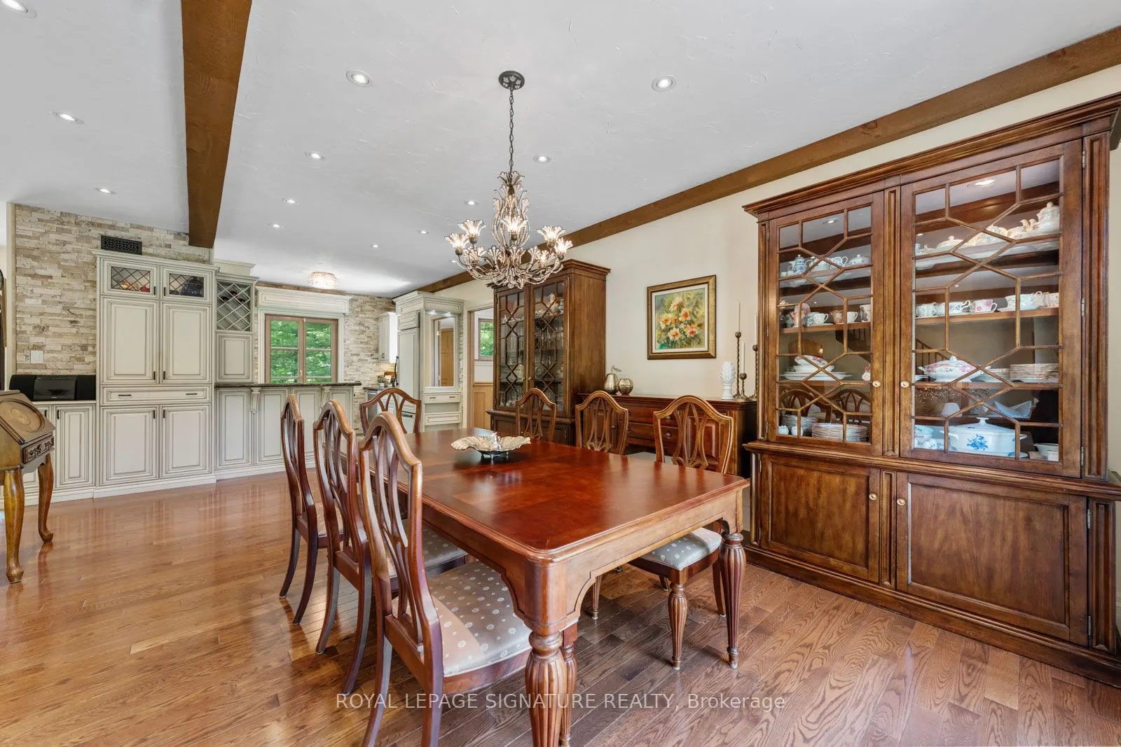 30 Kingswood Drive