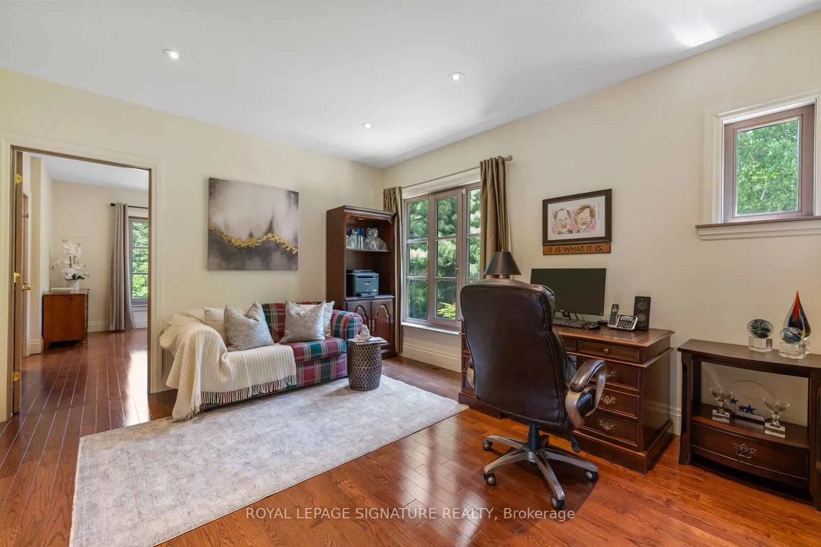 30 Kingswood Drive