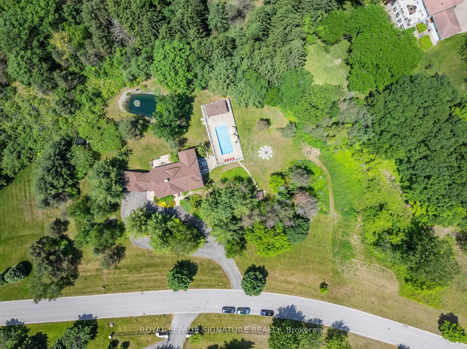 30 Kingswood Drive