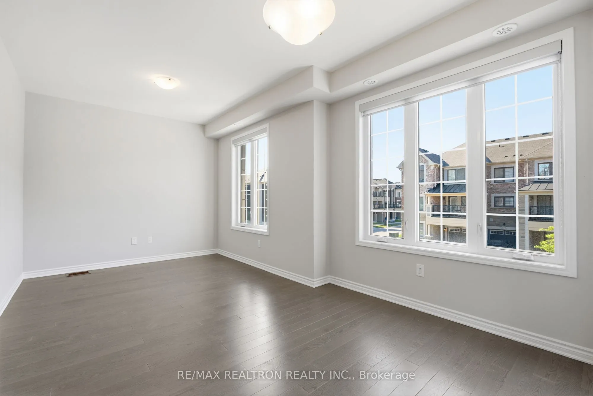 77 Casely Avenue