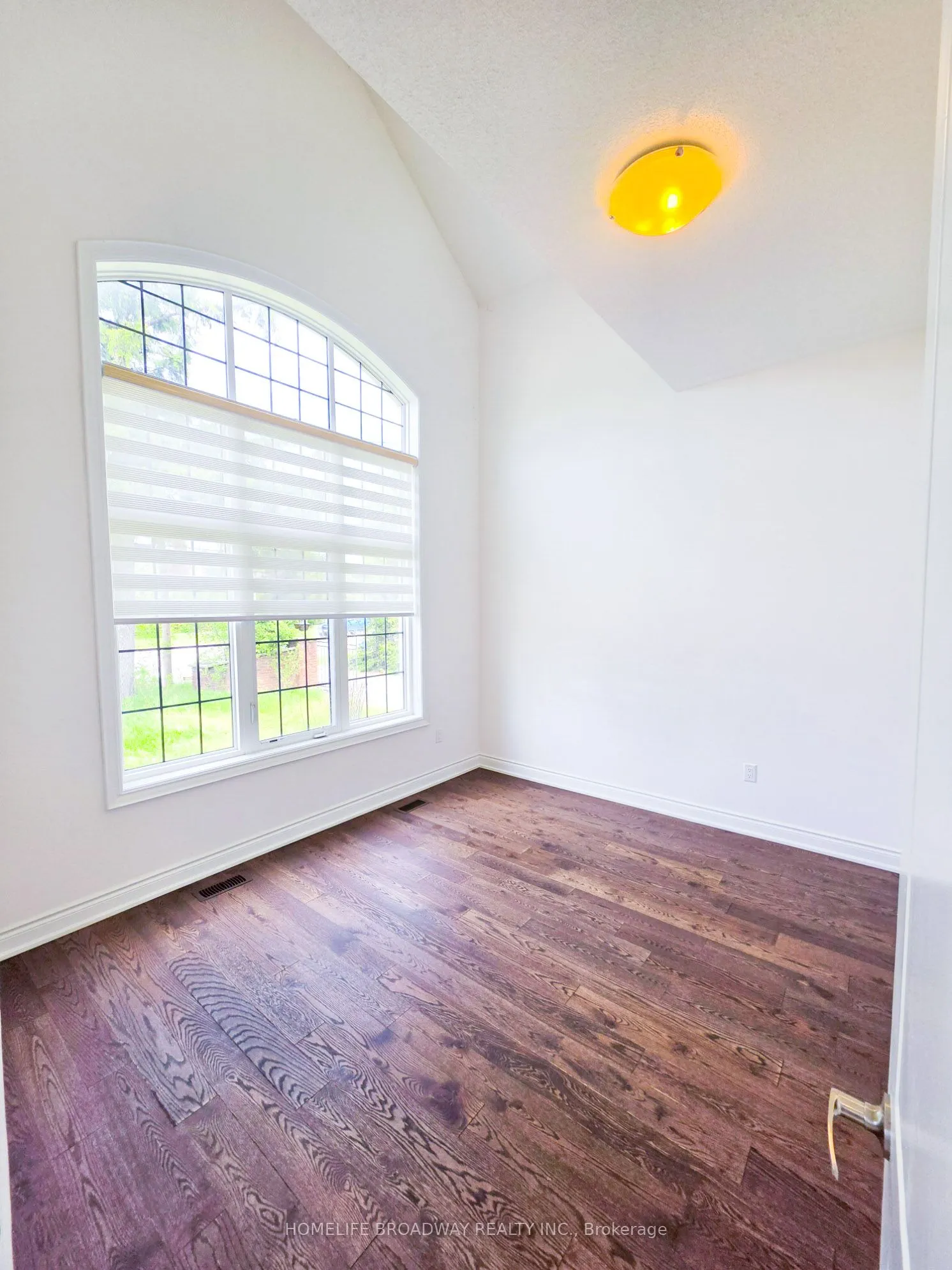 525 Elgin Mills Road W