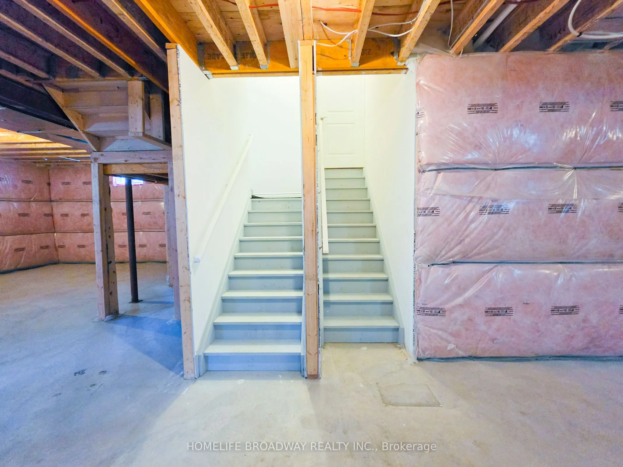 525 Elgin Mills Road W