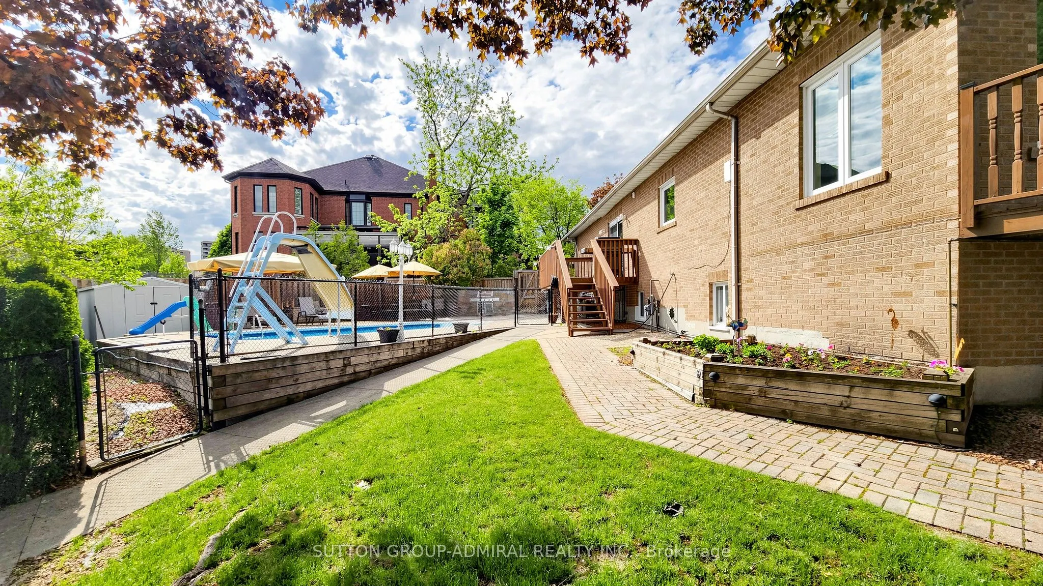 51 Faye Court