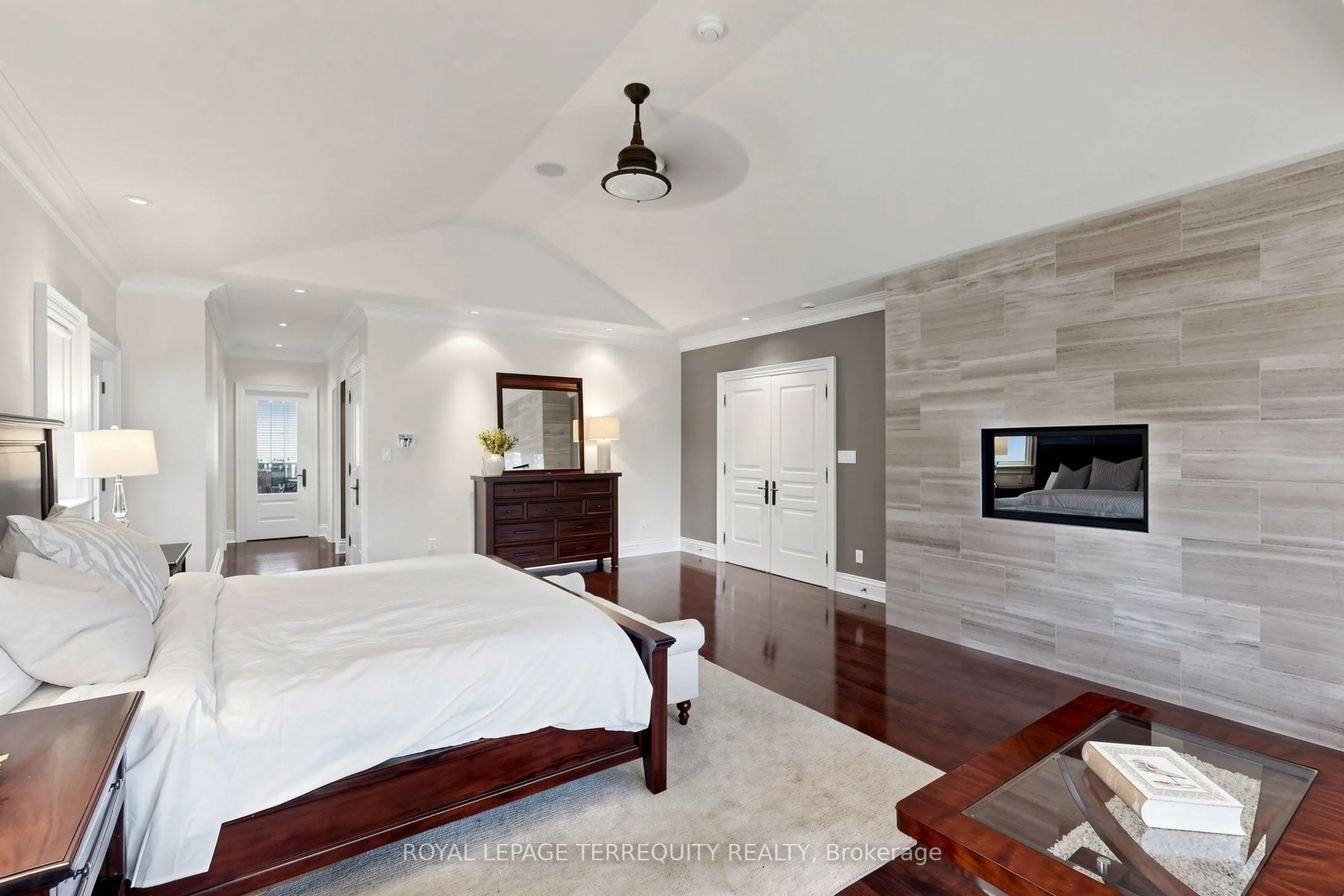 17 Jeremy Drive