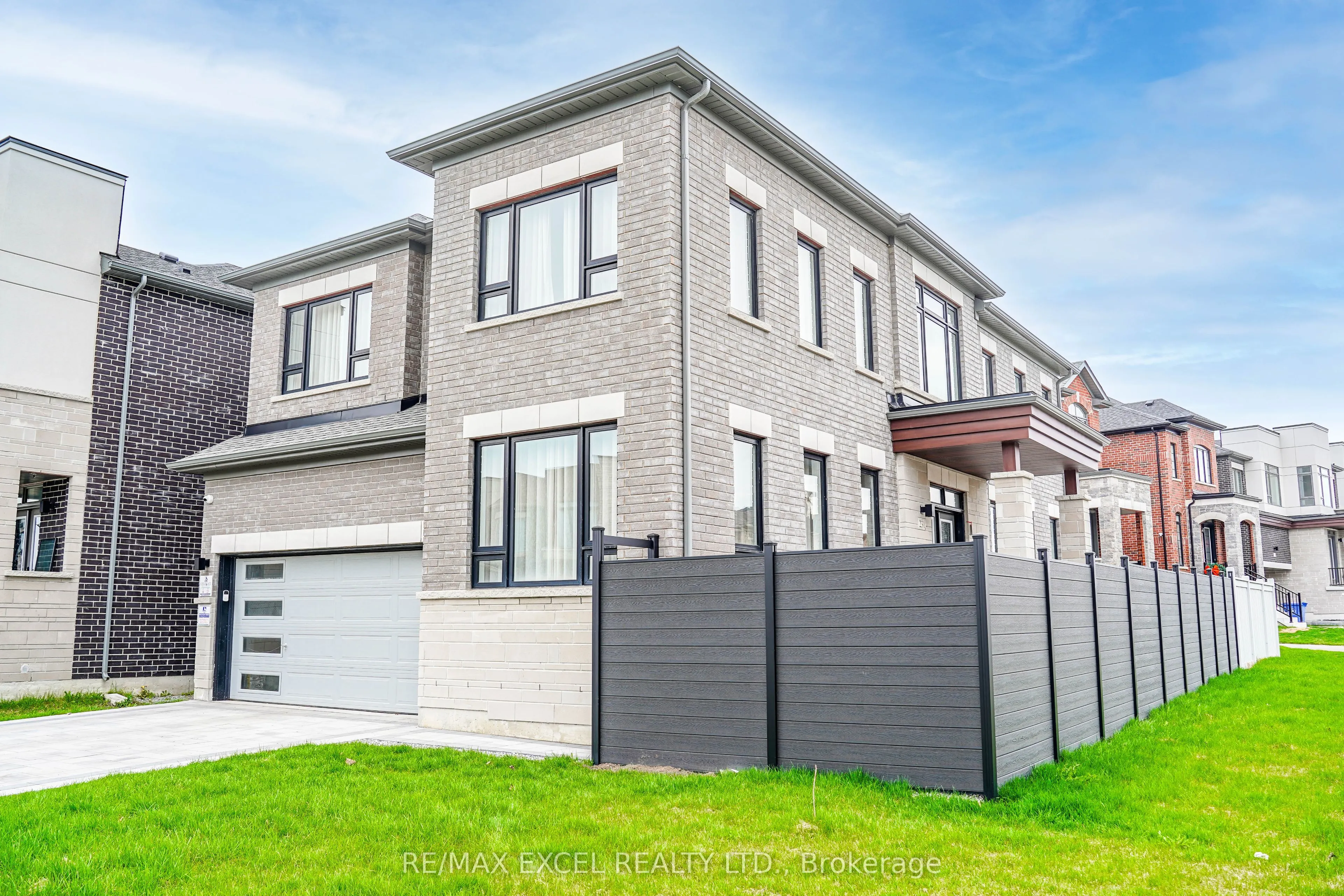 231 Fallharvest Way