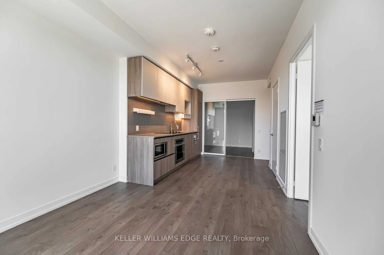 950 Portage Parkway #2005