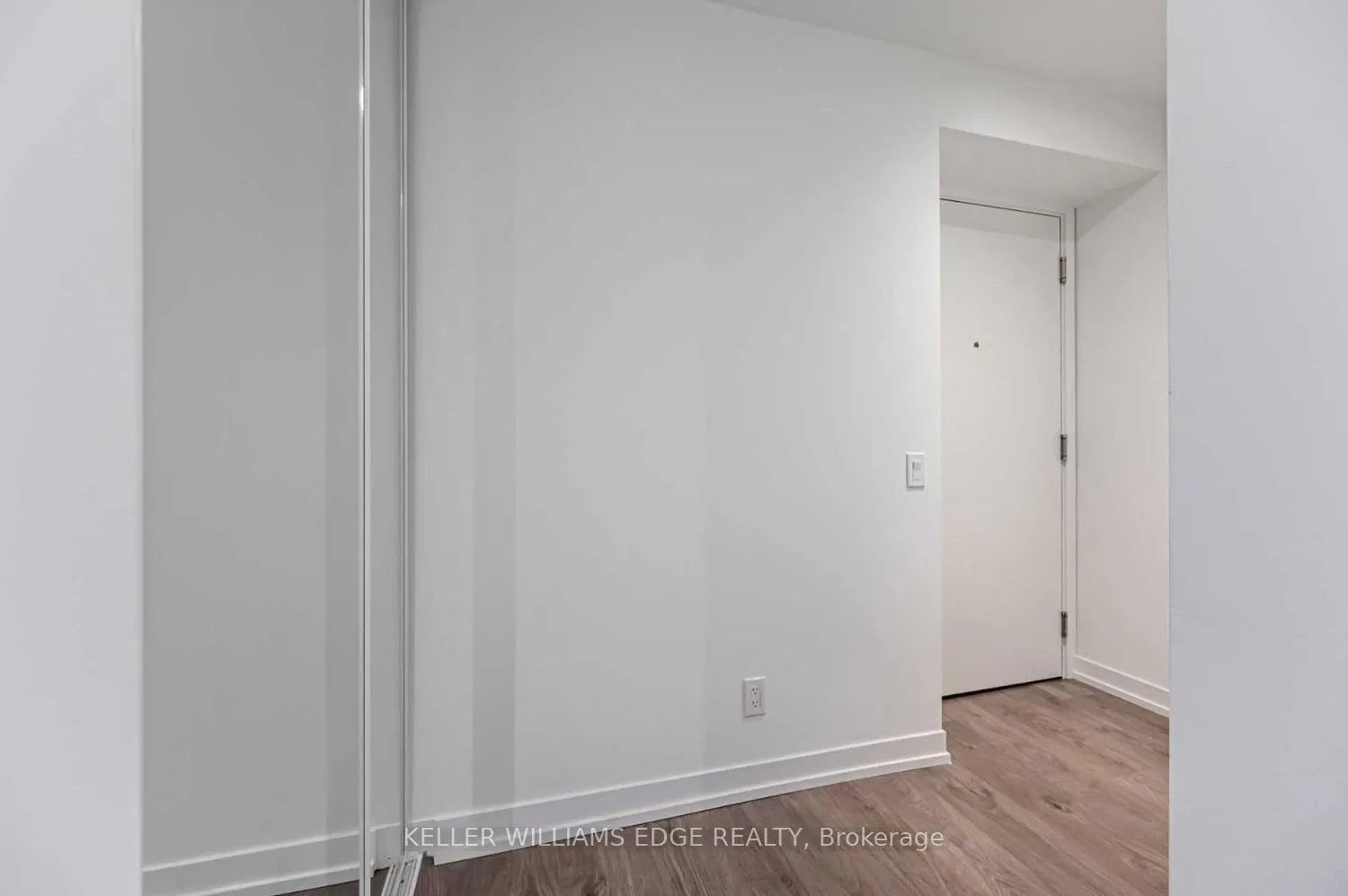 950 Portage Parkway #2005