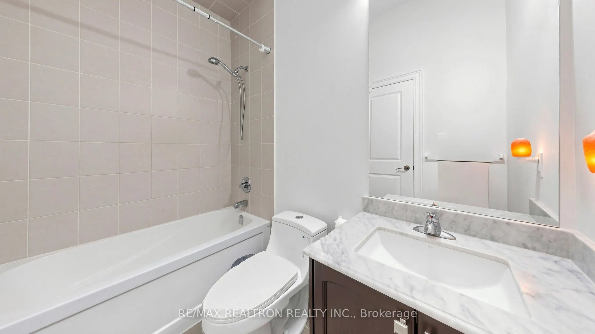 28 Sam Davis Court
