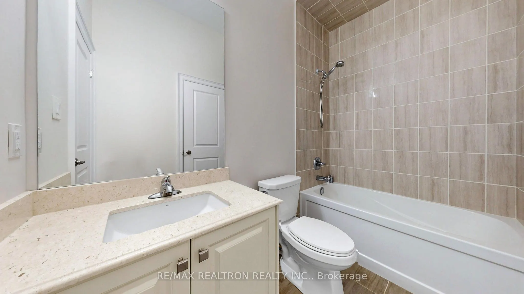 28 Sam Davis Court