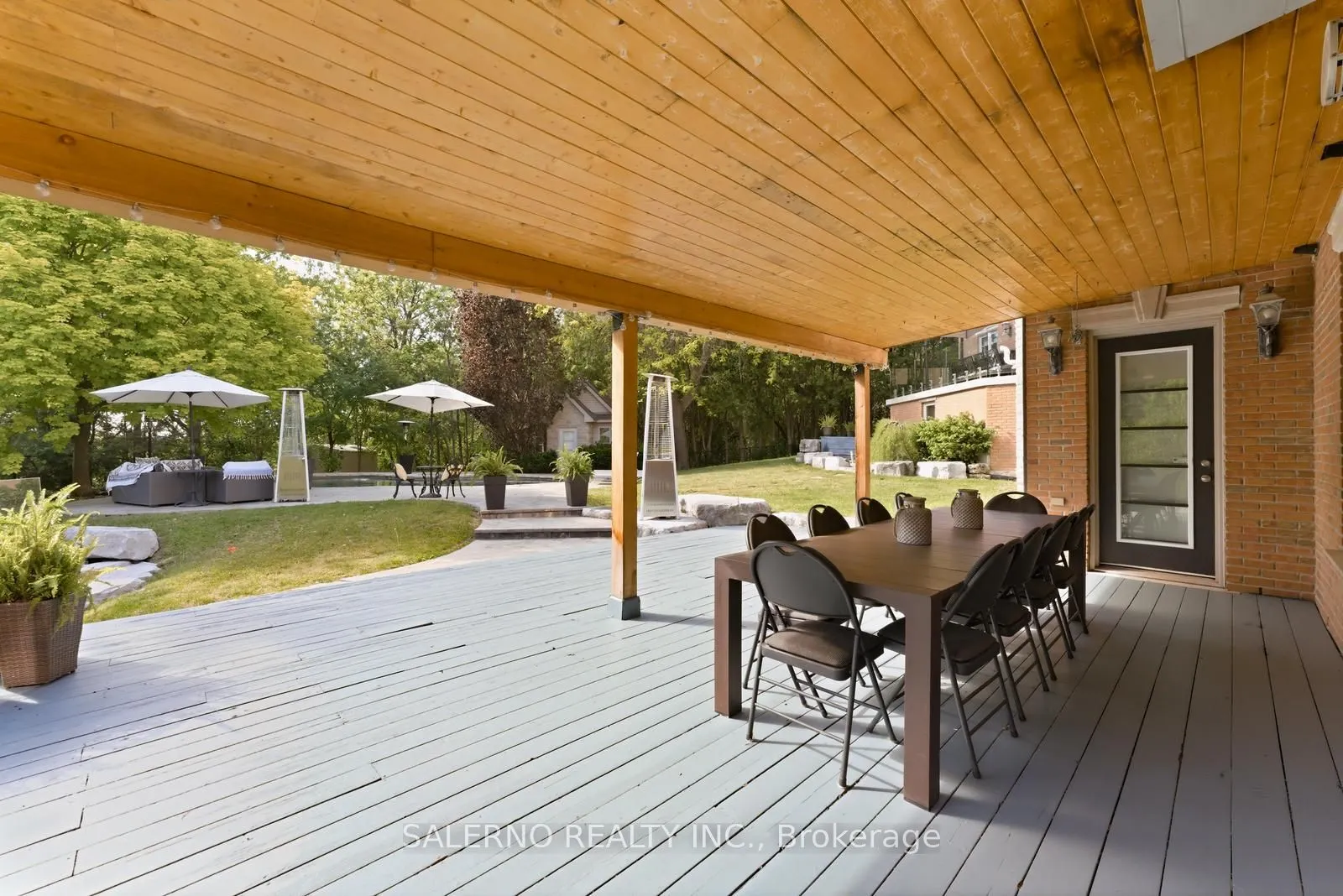 32 Daleview Court