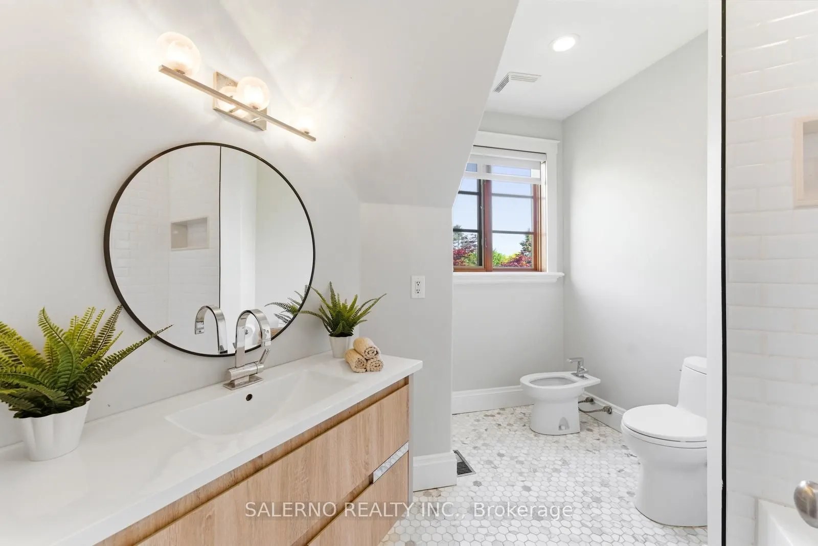 32 Daleview Court