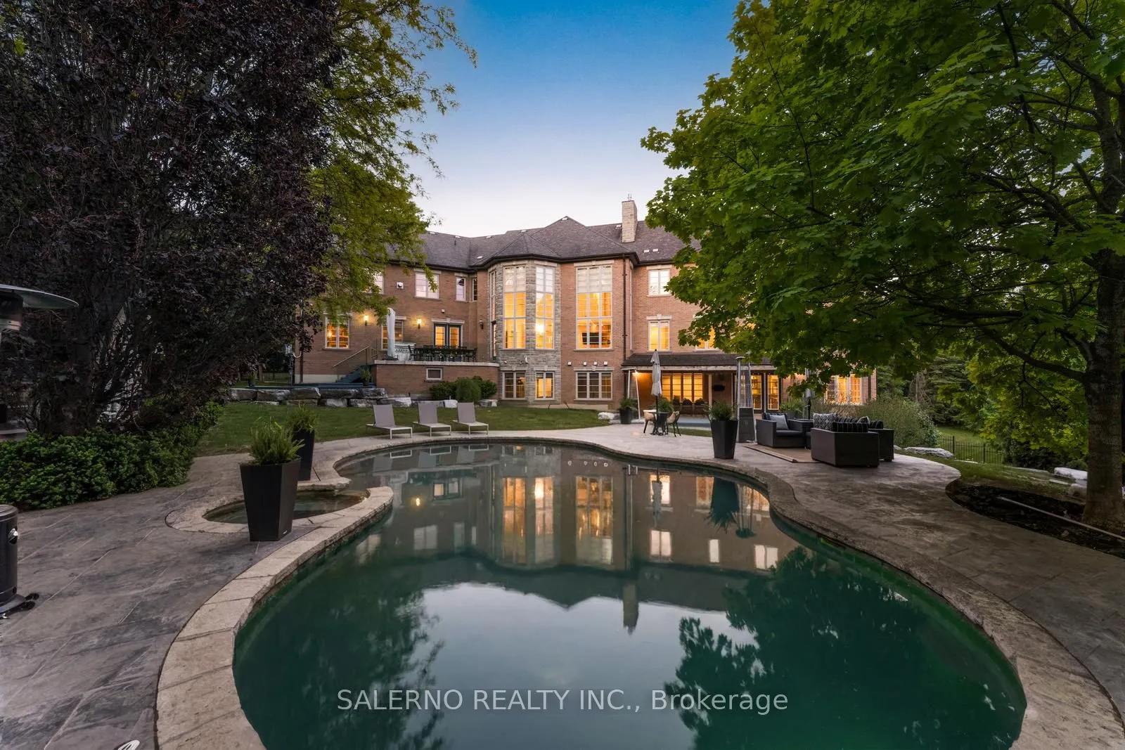32 Daleview Court