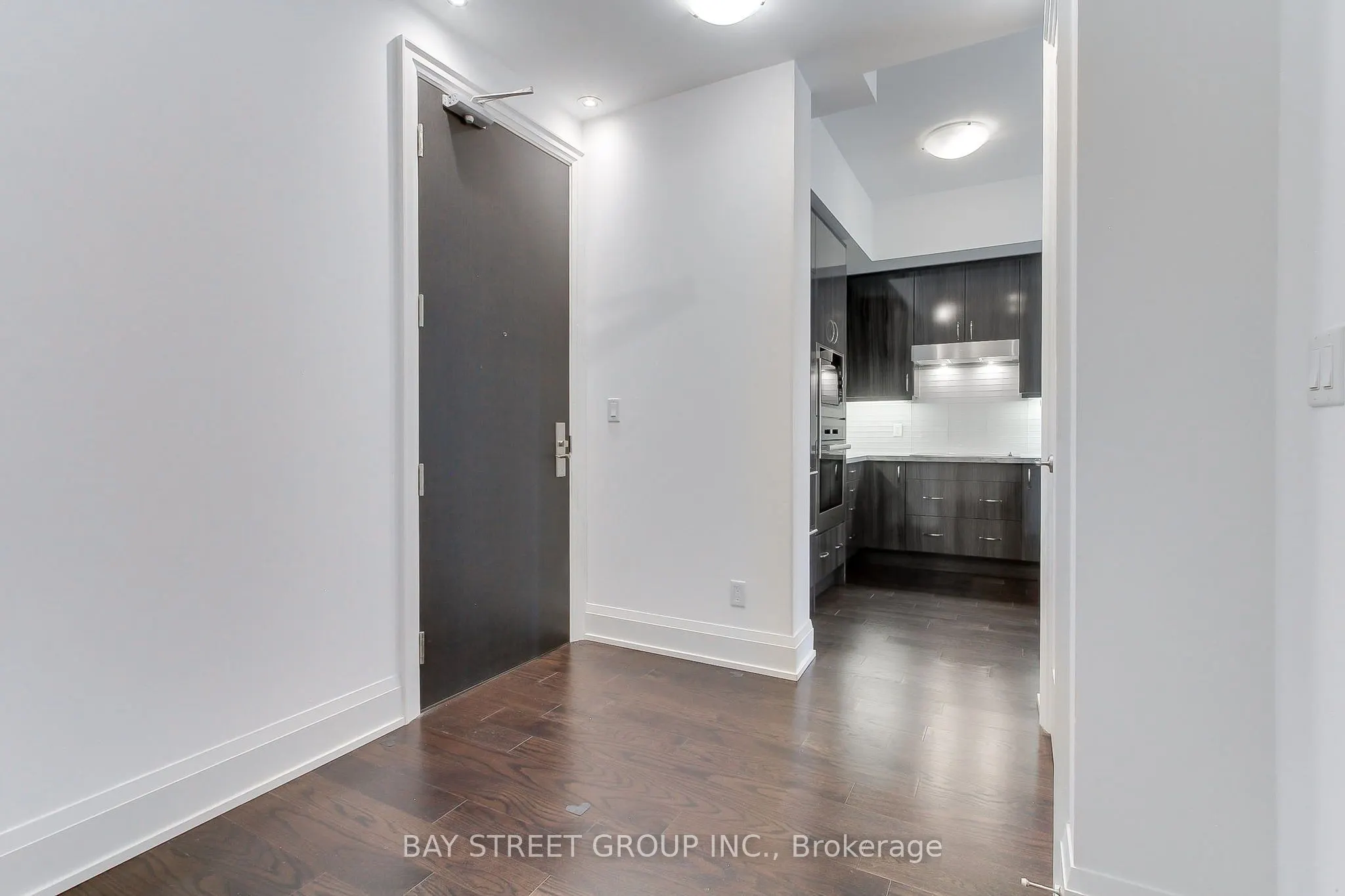 20 Fred Varley Drive #312