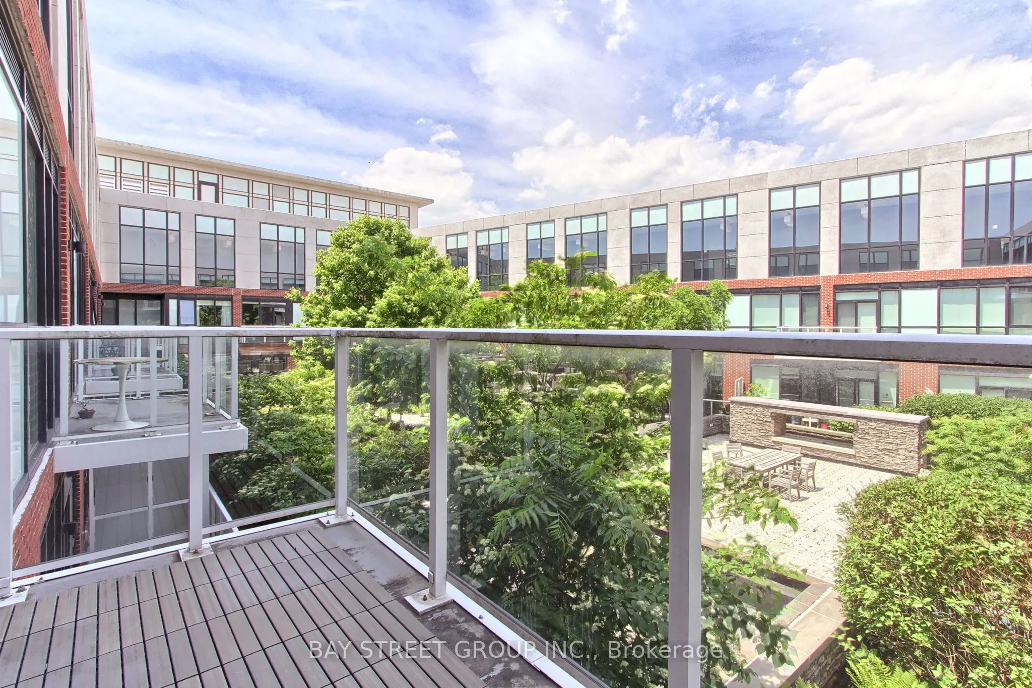 20 Fred Varley Drive #312