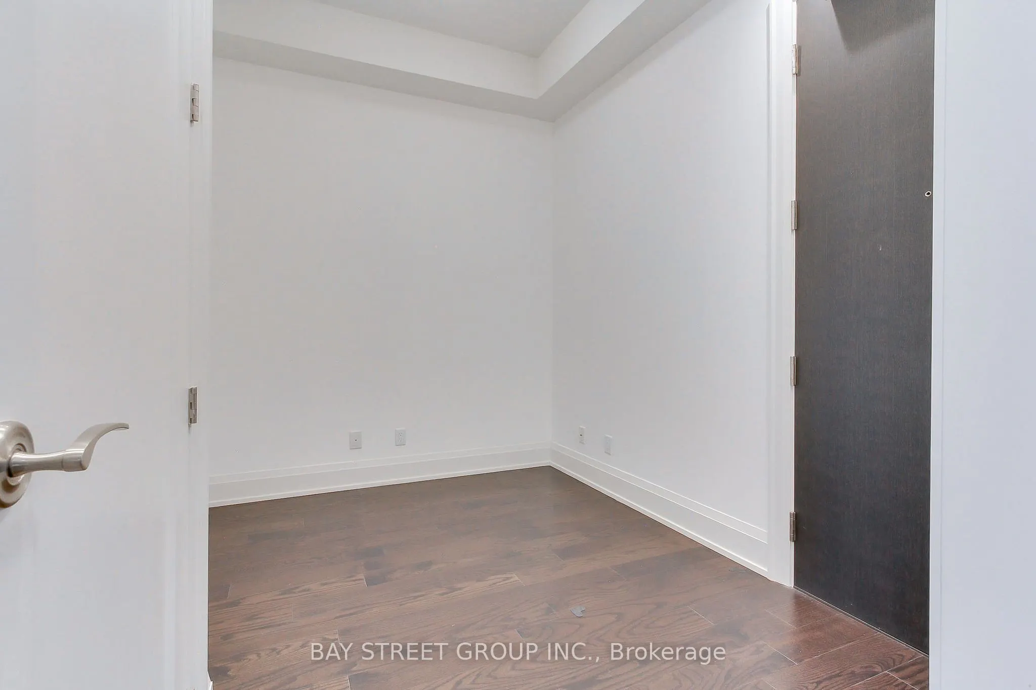 20 Fred Varley Drive #312