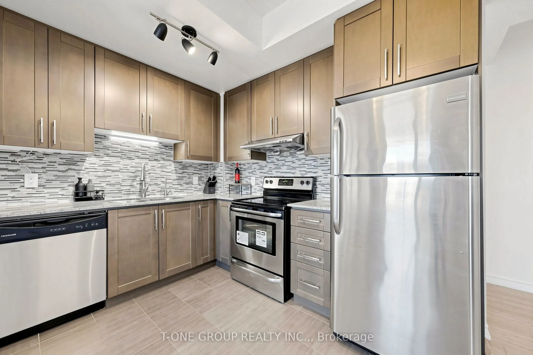8323 Kennedy Road #508