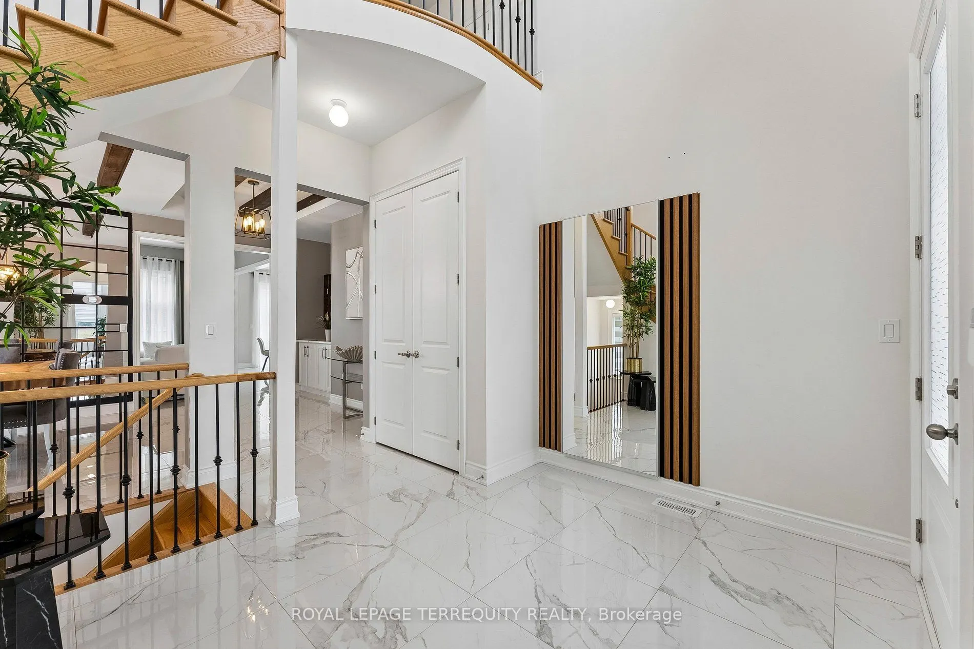7 Ballanview Court