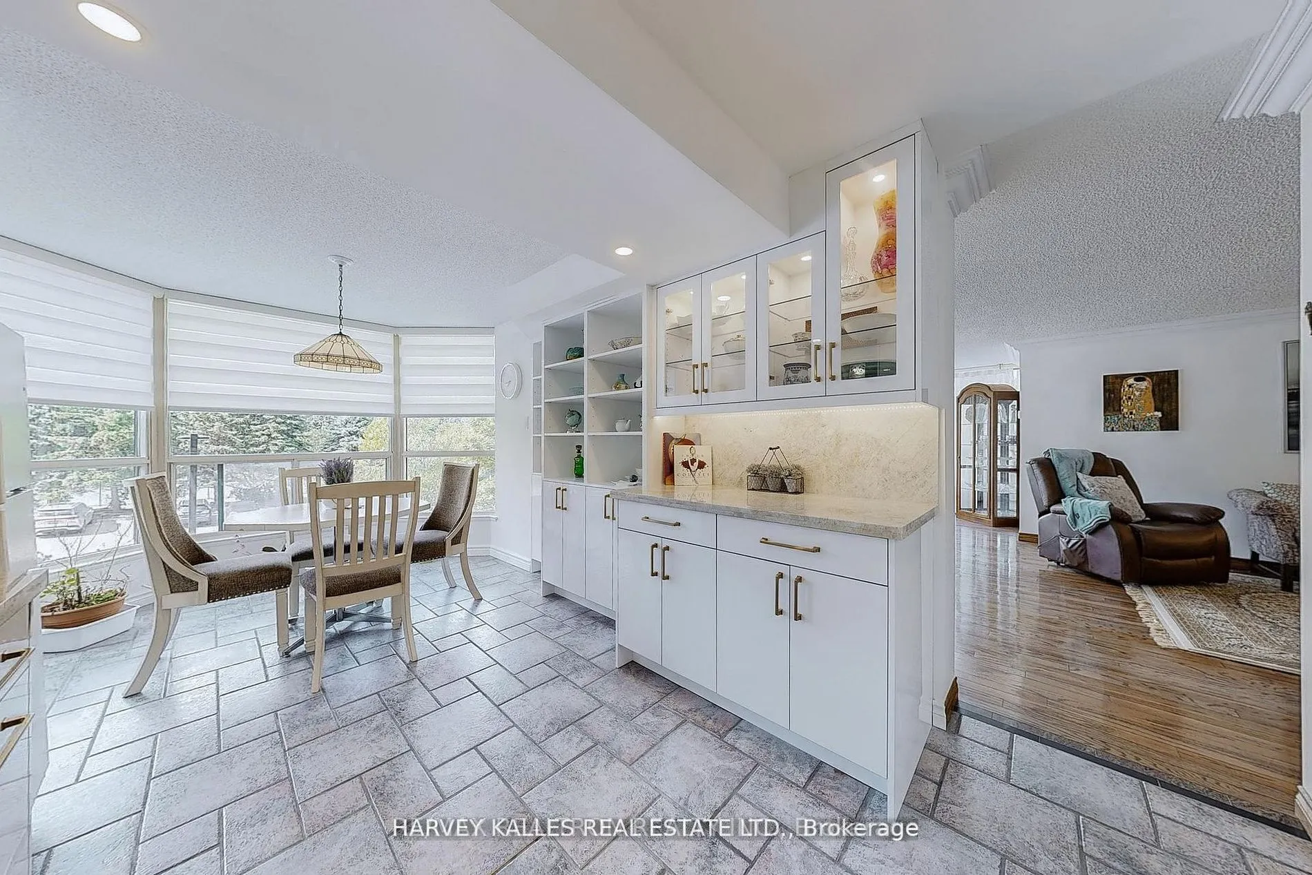 7300 Yonge Street #311