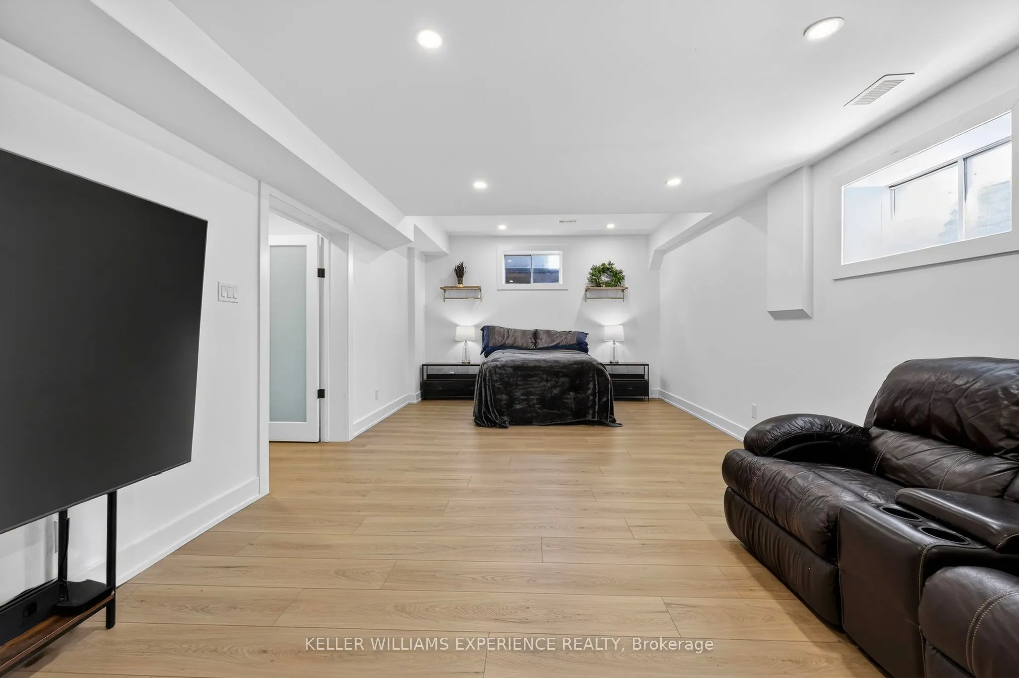 2 Algonquin Heights Court