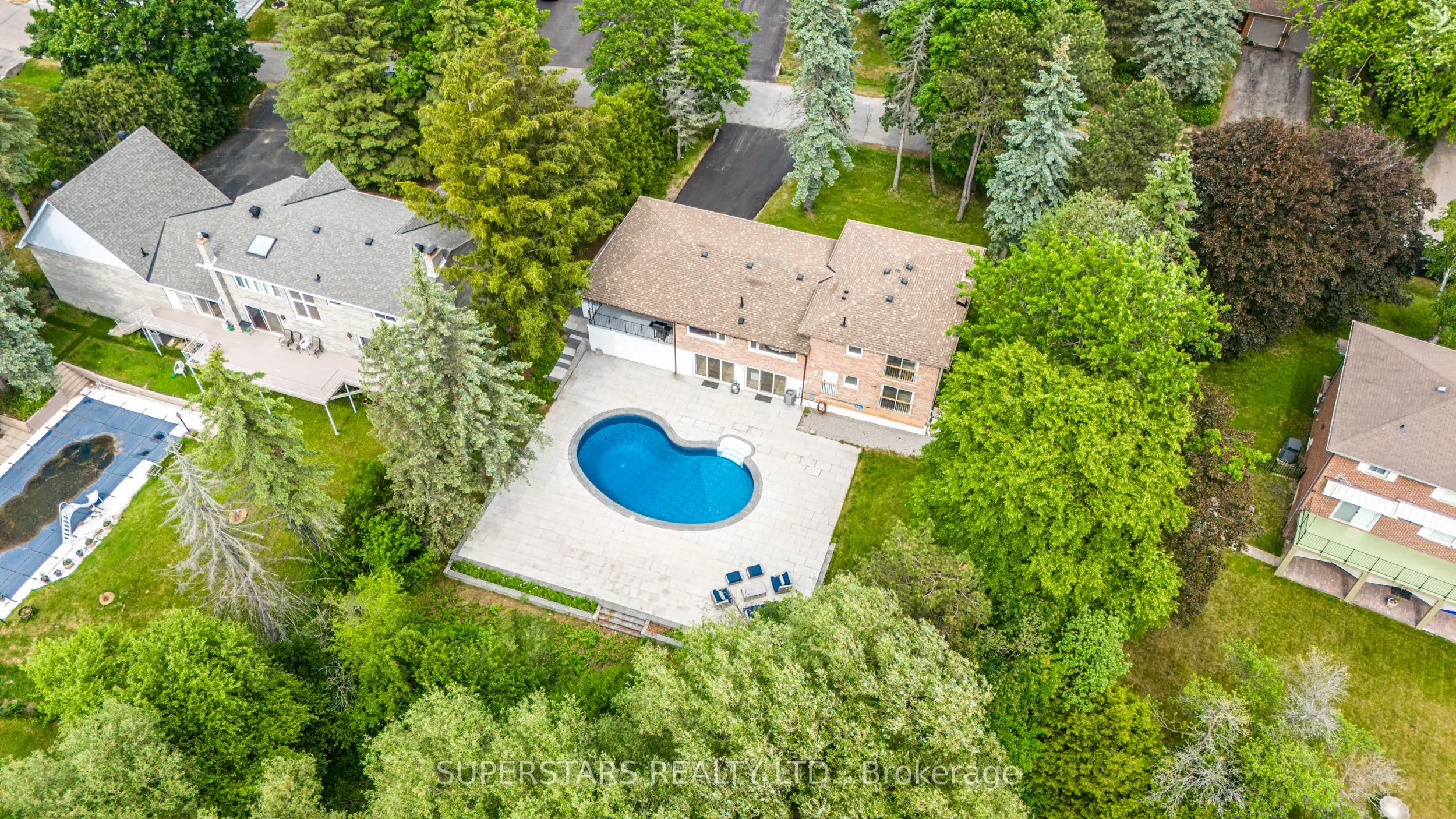 56 Cynthia Crescent