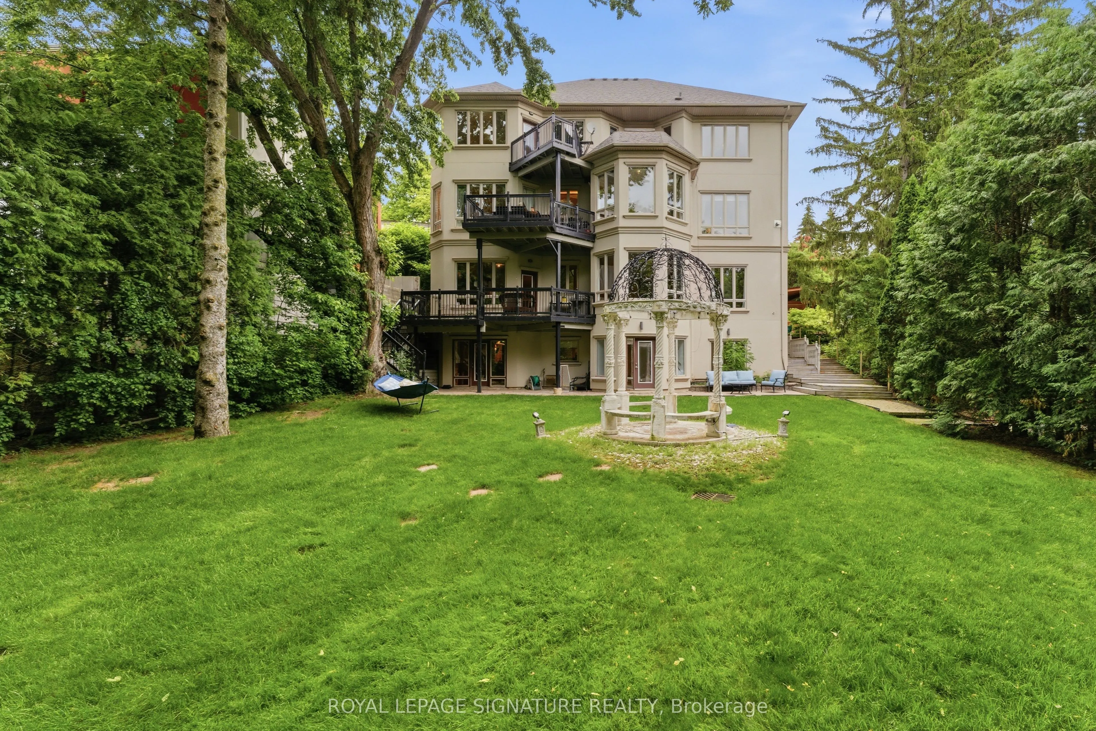 217 Garden Avenue
