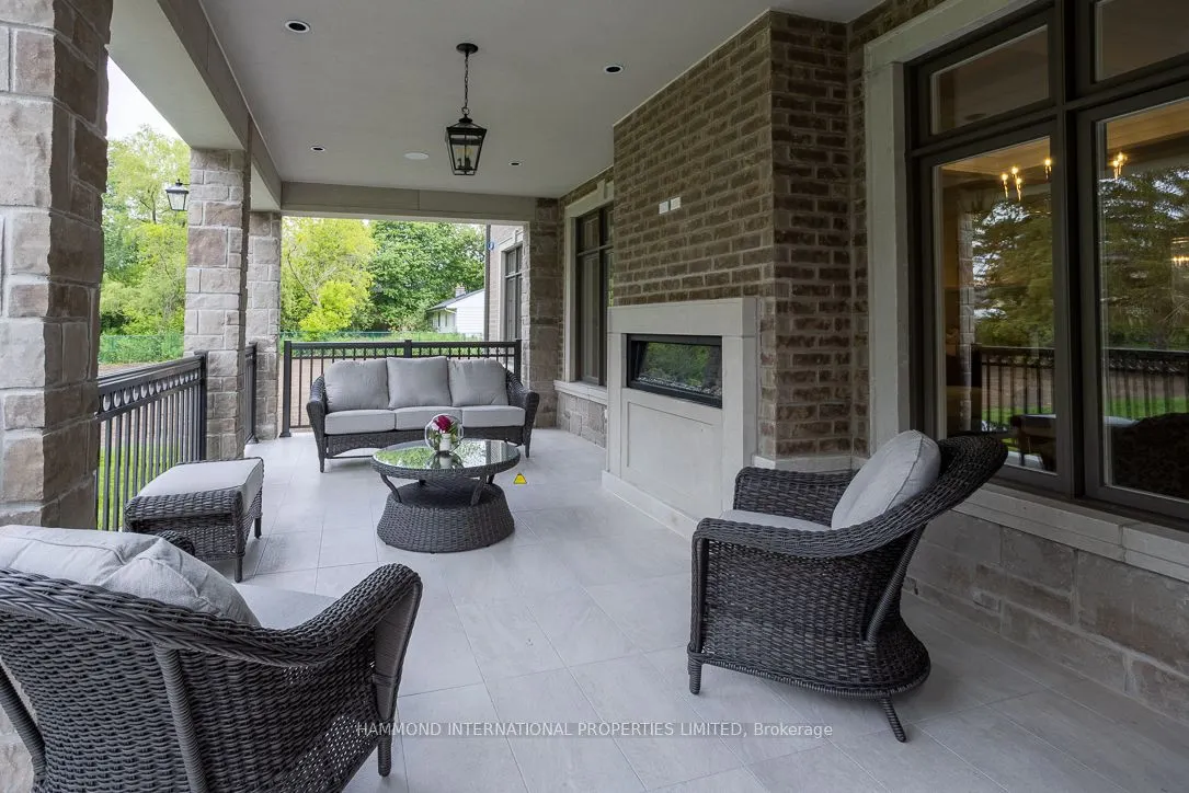 18 Denham Drive