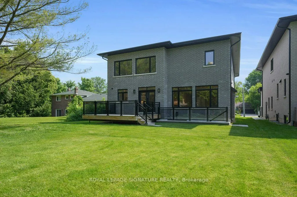 92 Howard Road
