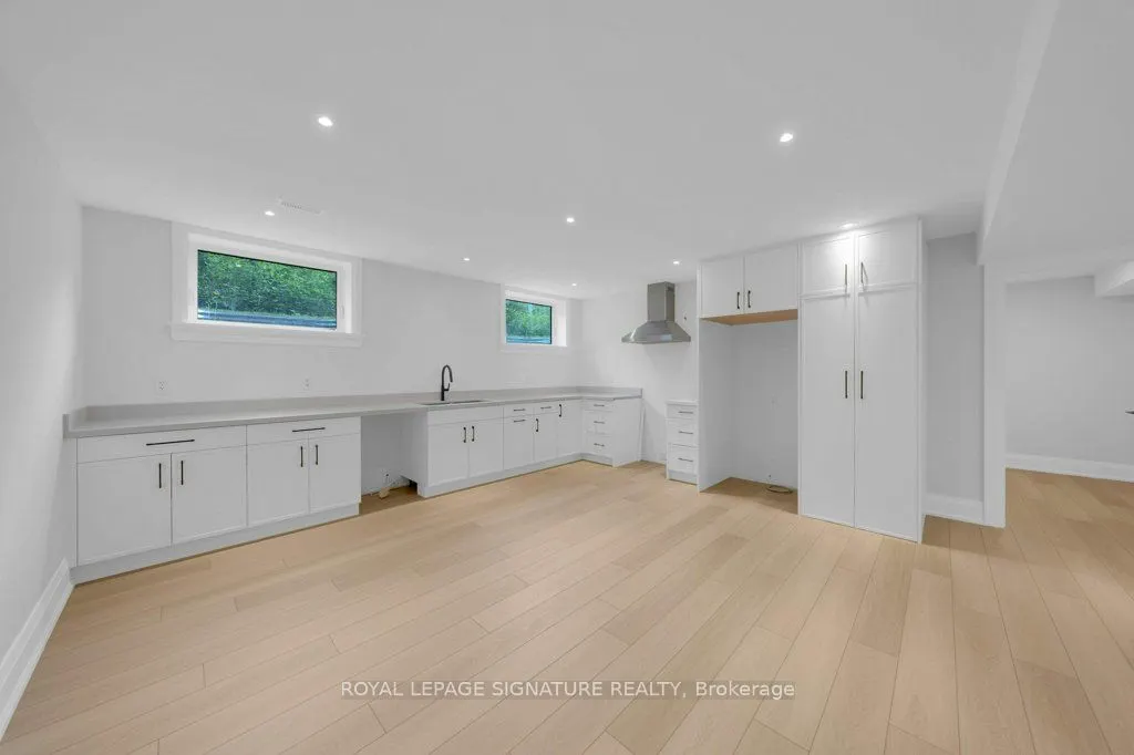 92 Howard Road