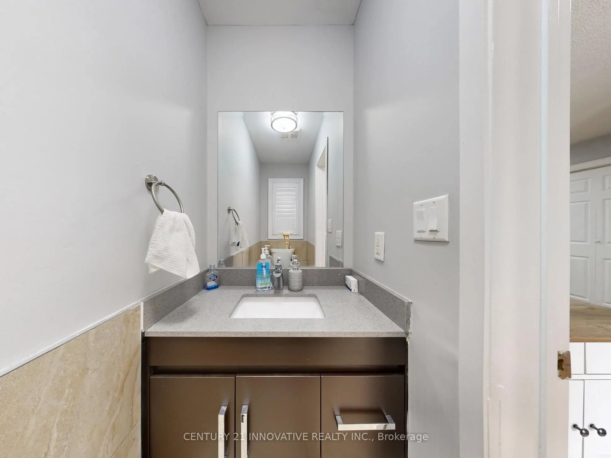 336 St Joan Of Arc Avenue