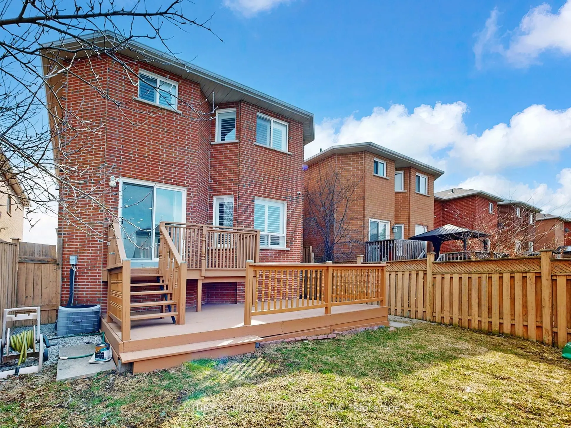 336 St Joan Of Arc Avenue