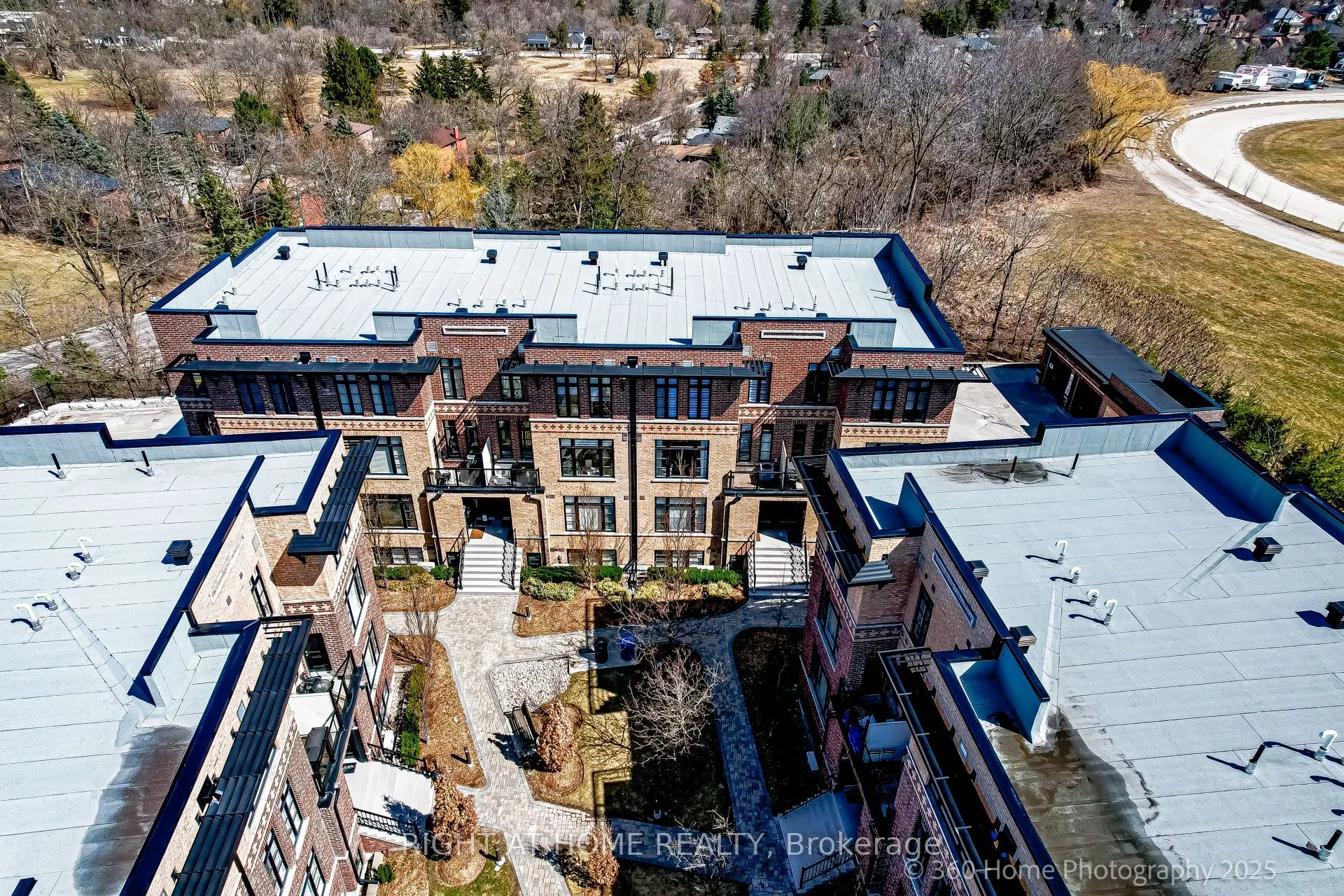 8169 Kipling Avenue #31