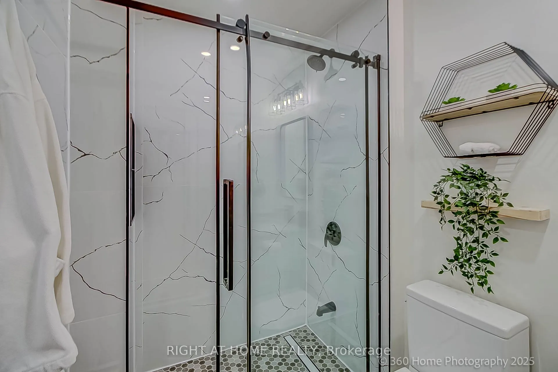 8169 Kipling Avenue #31