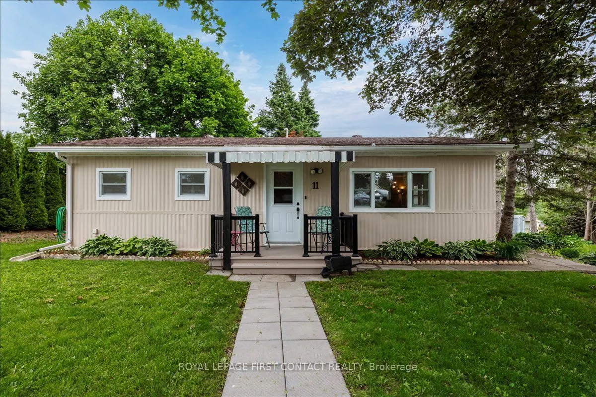 11 Hawthorne Drive