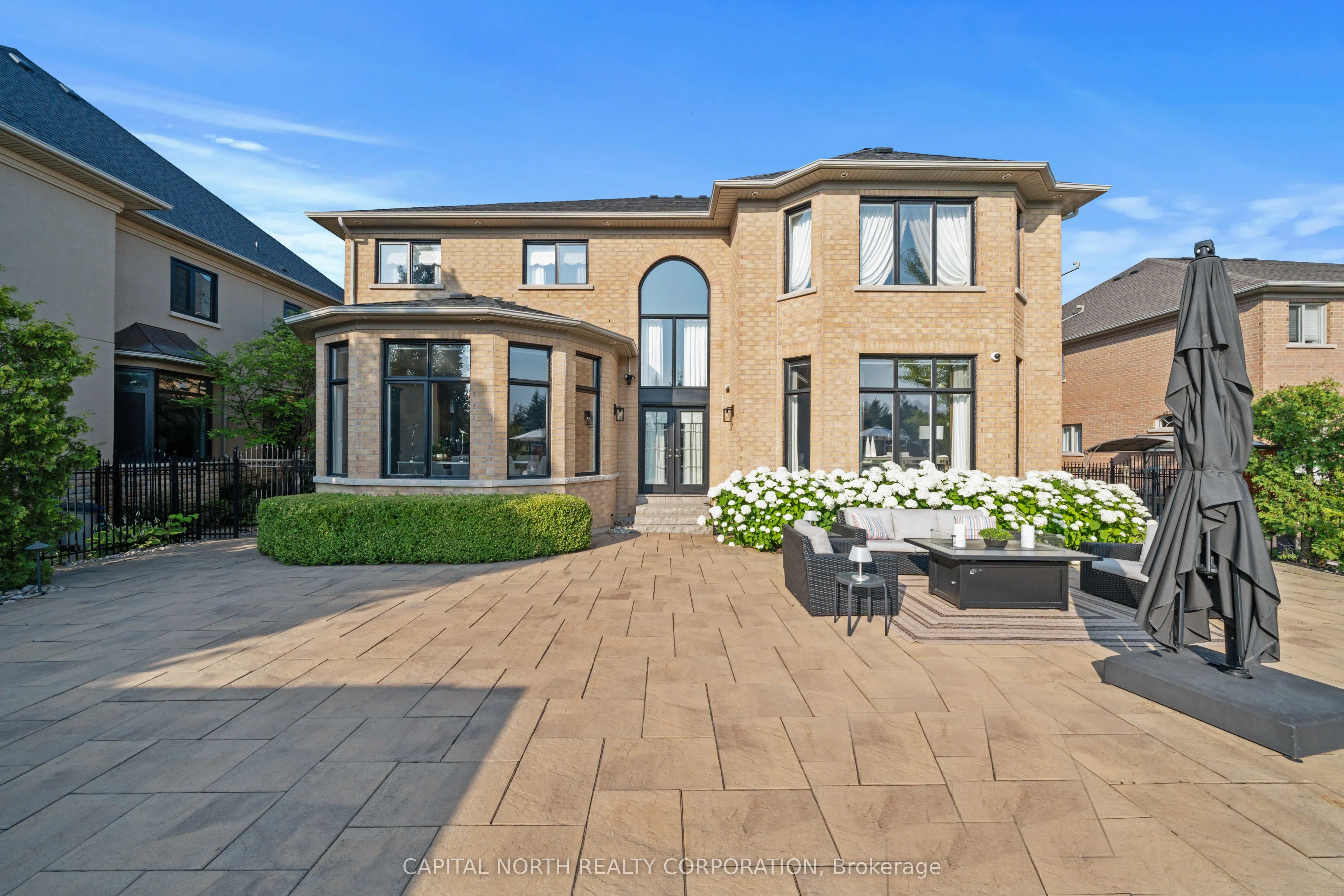 166 Weaver Court