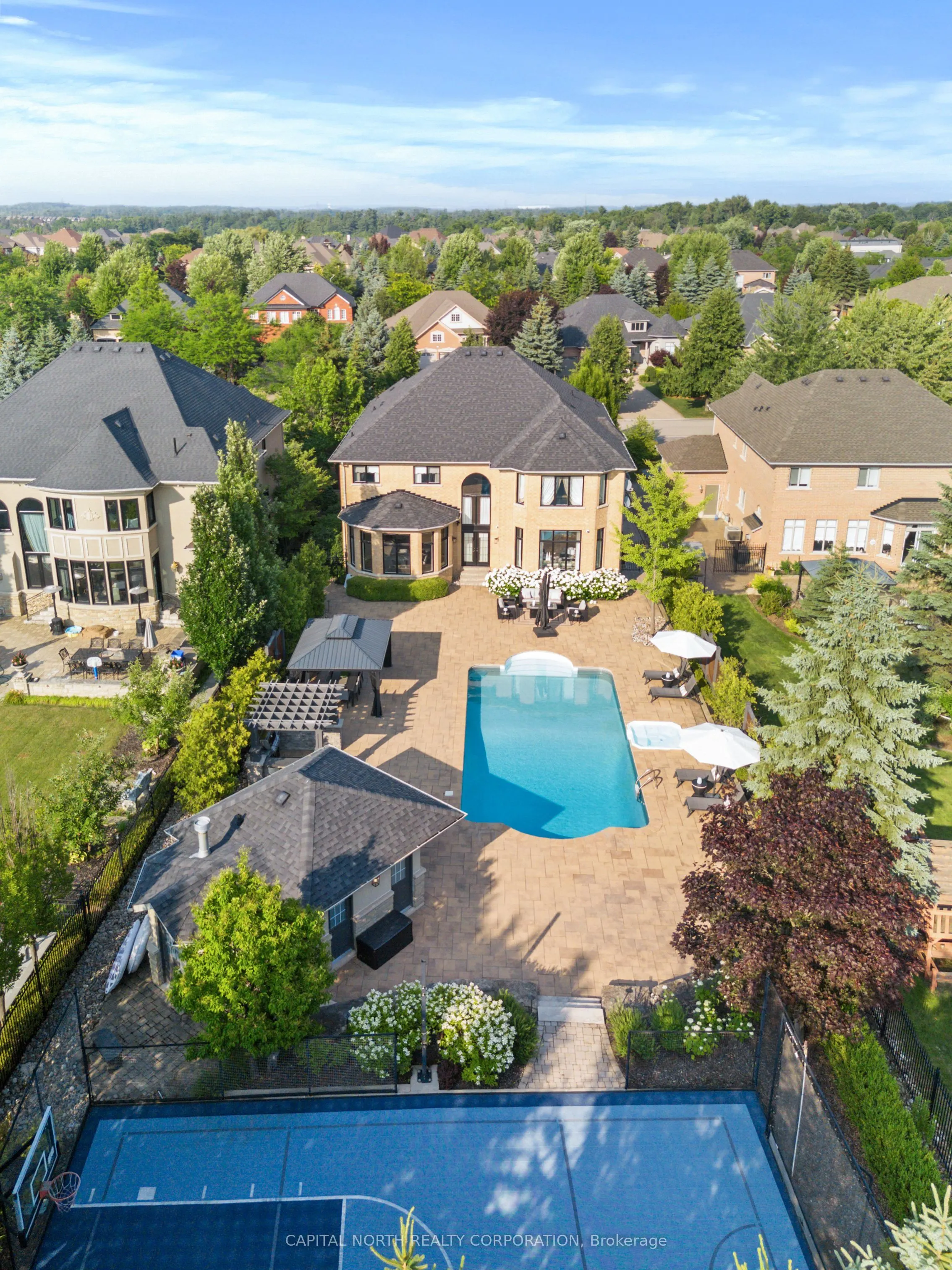 166 Weaver Court