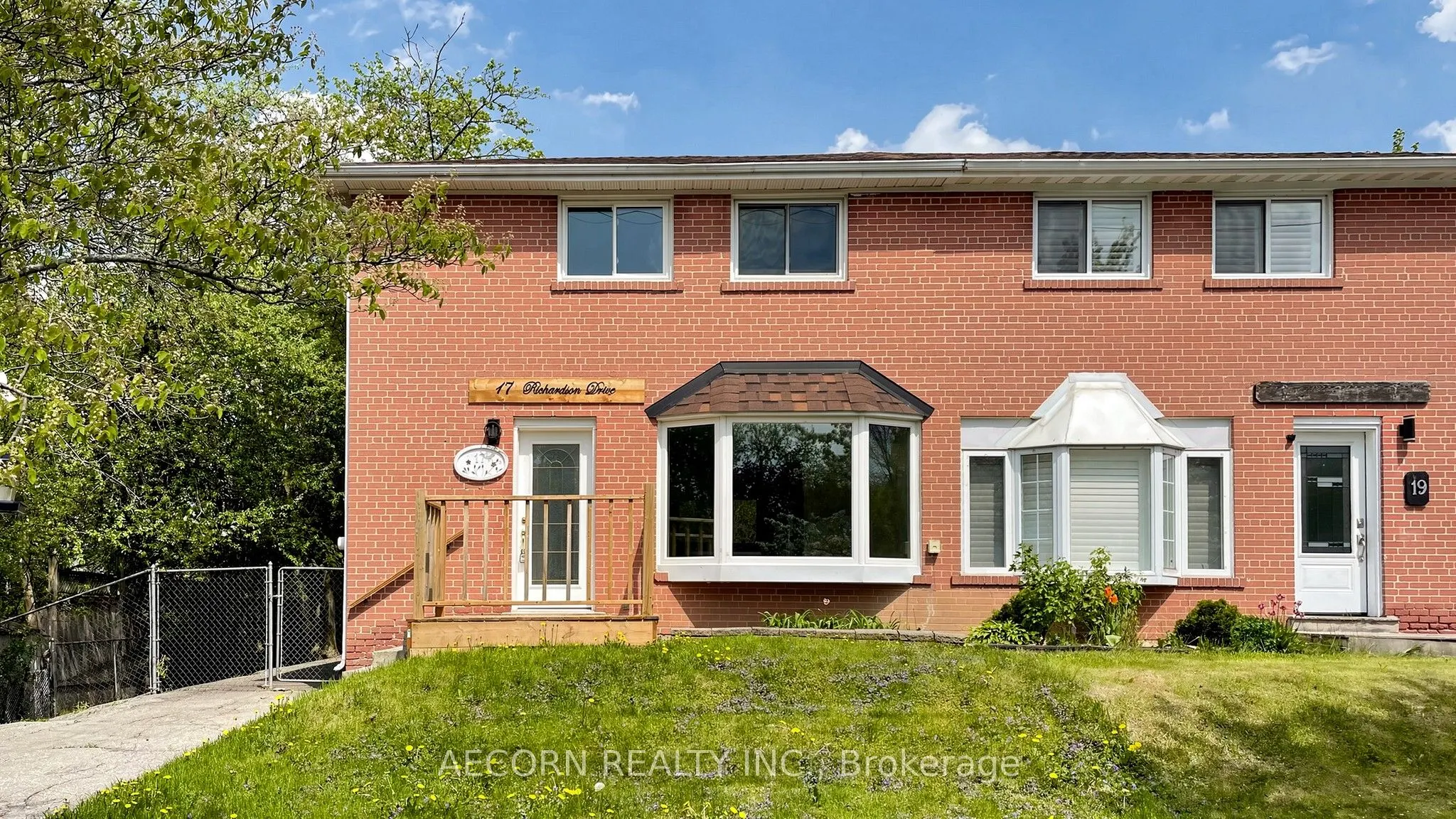 17 Richardson Drive