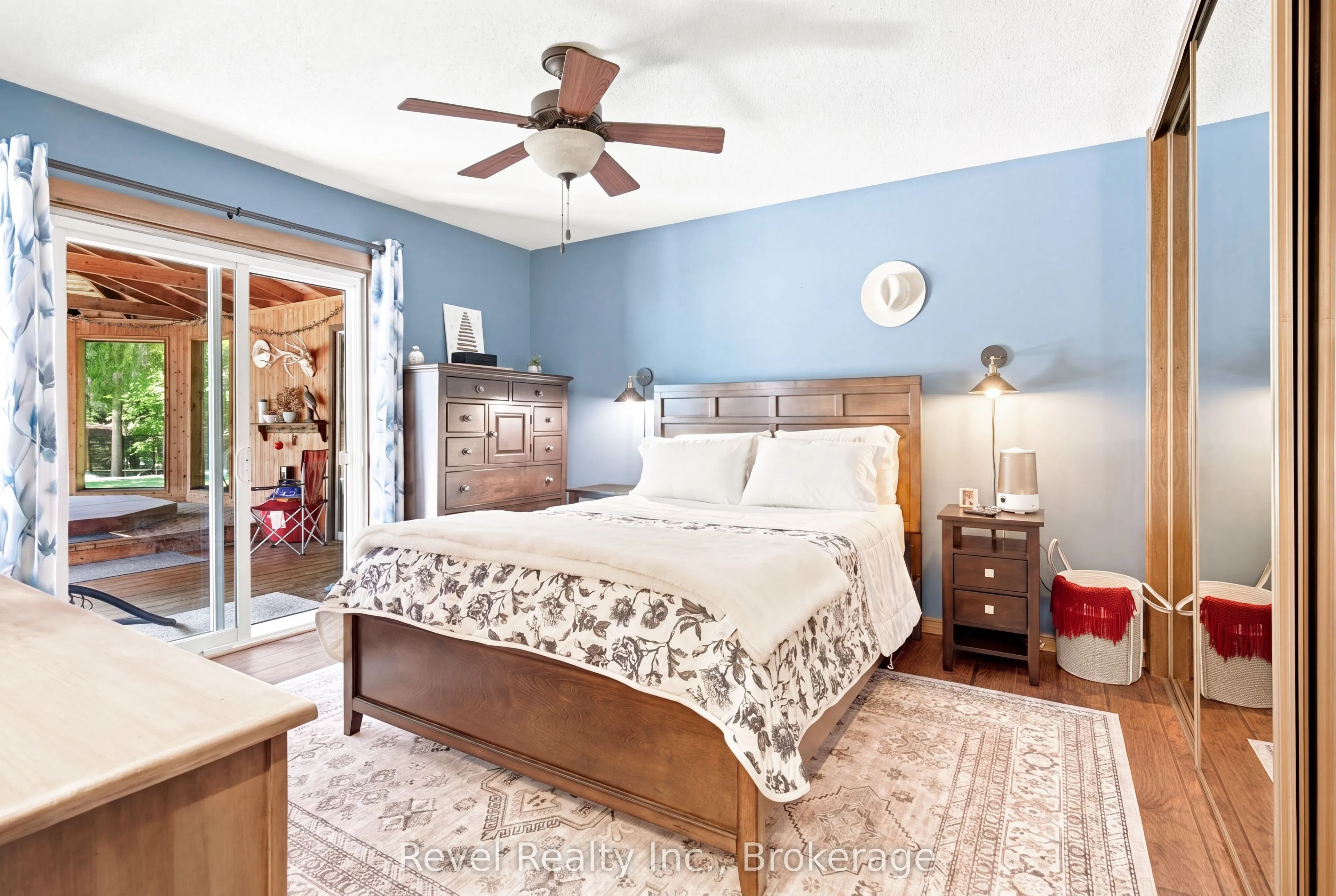 20 The Pines Lane