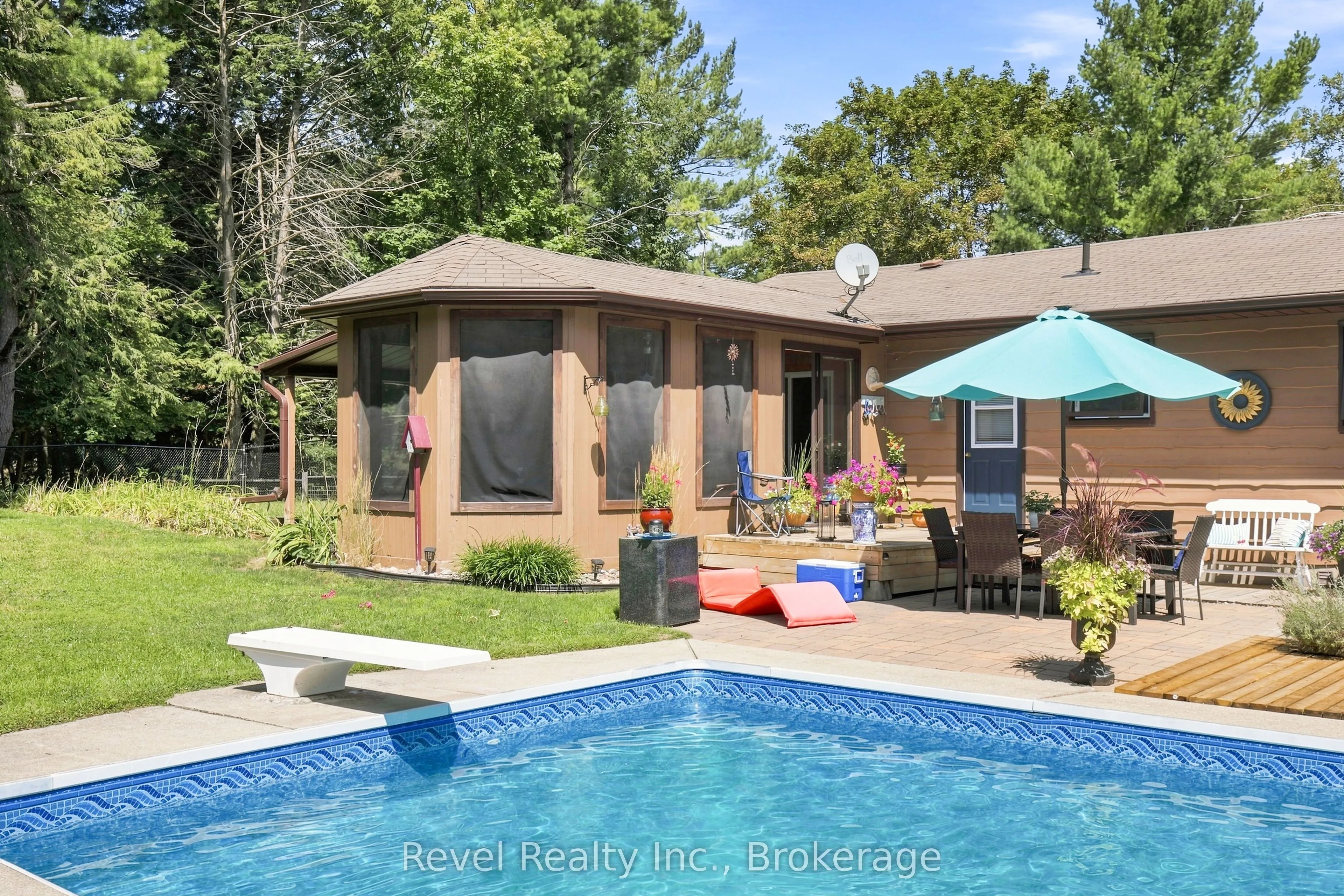 20 The Pines Lane