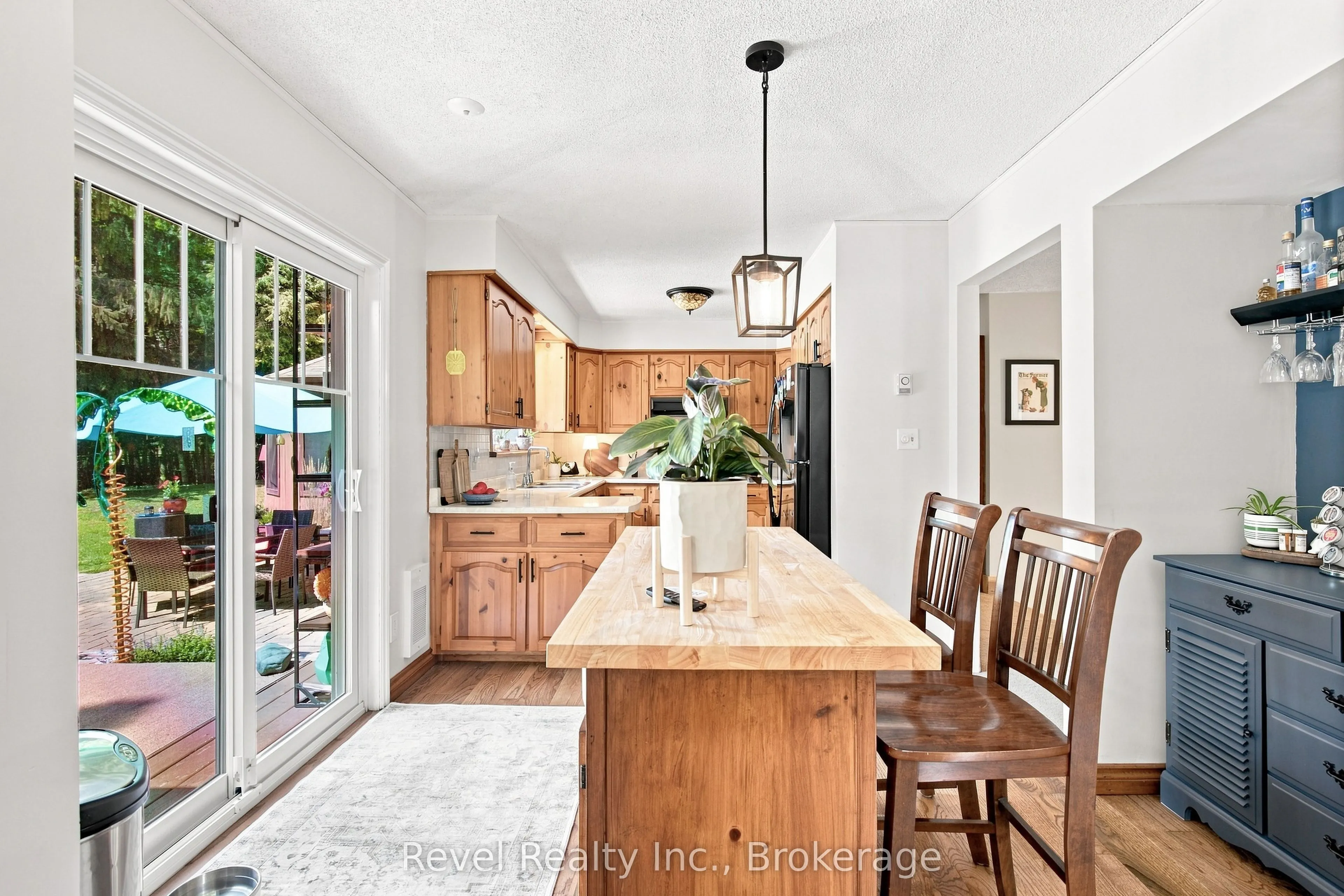 20 The Pines Lane