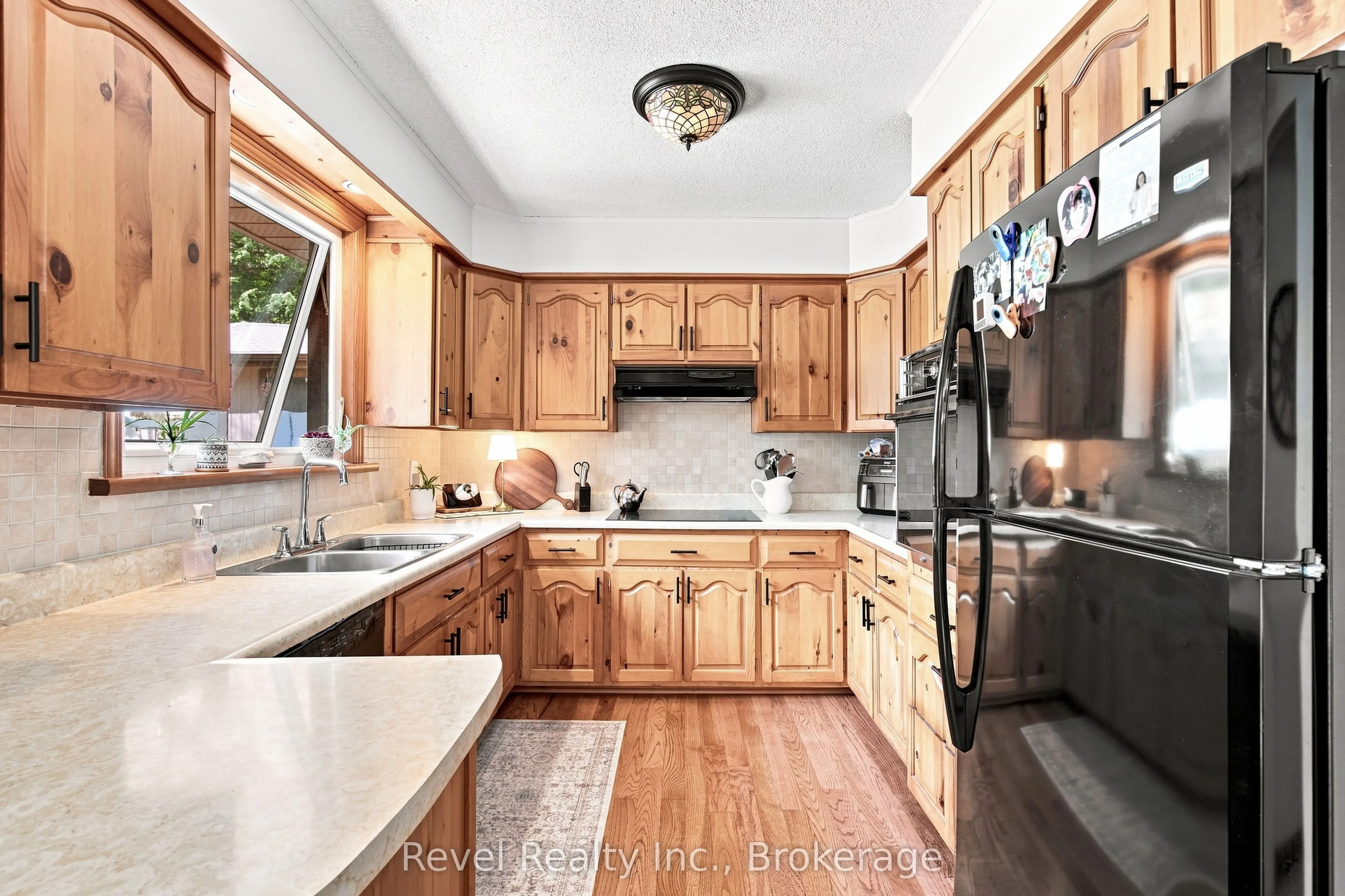 20 The Pines Lane