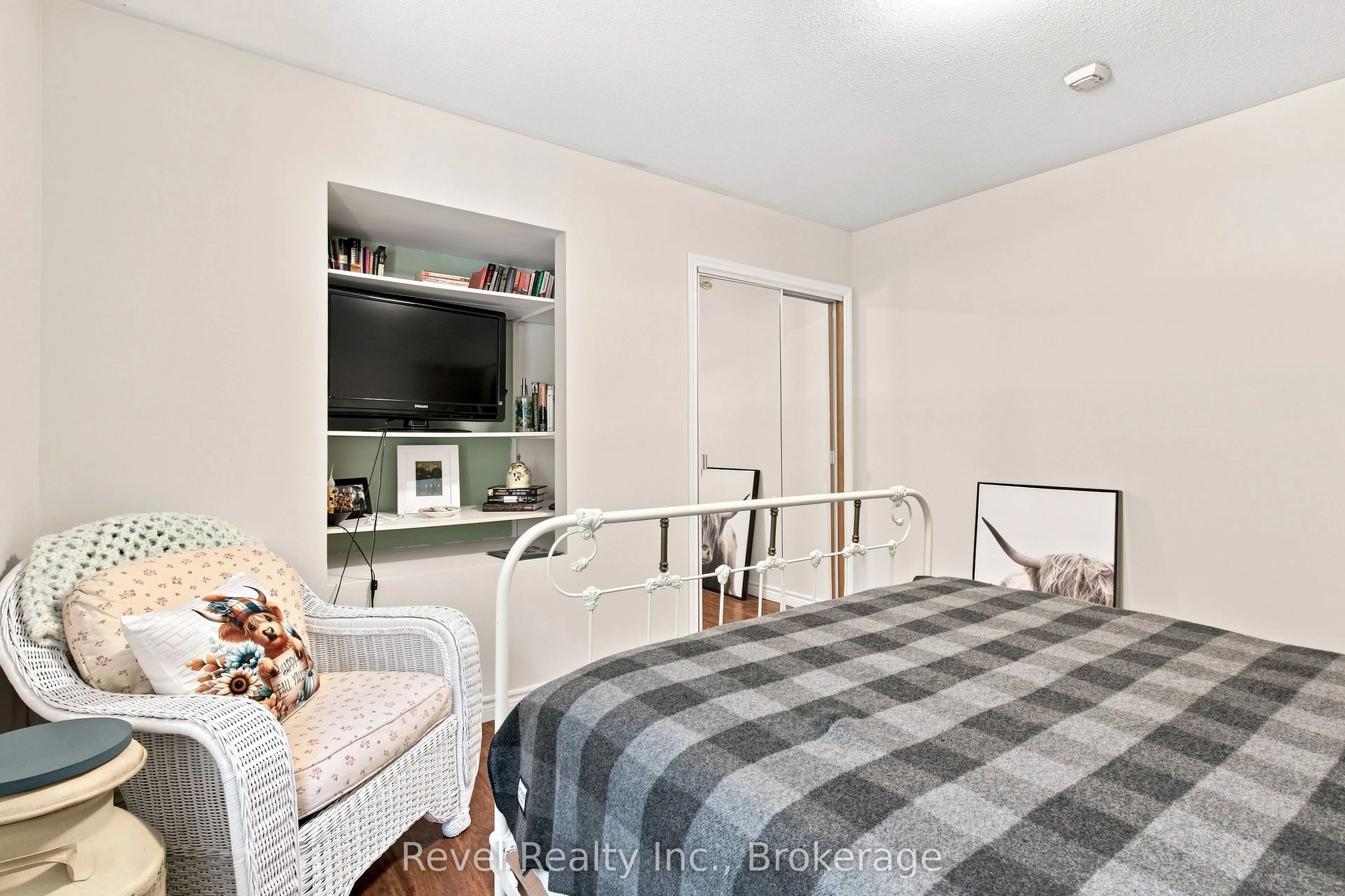 20 The Pines Lane